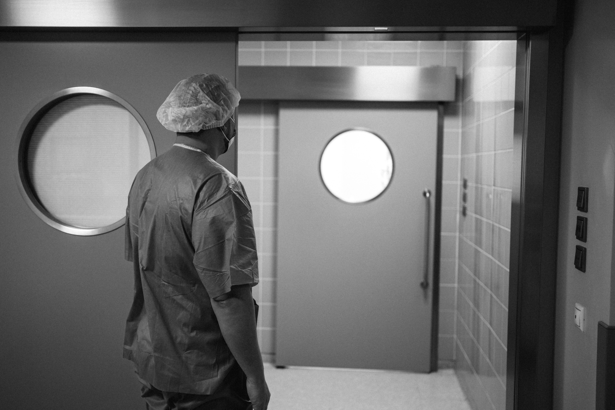 Съемка родов ЧБ. Фотограф и видеограф на роды в Москве Подшивалова Полина