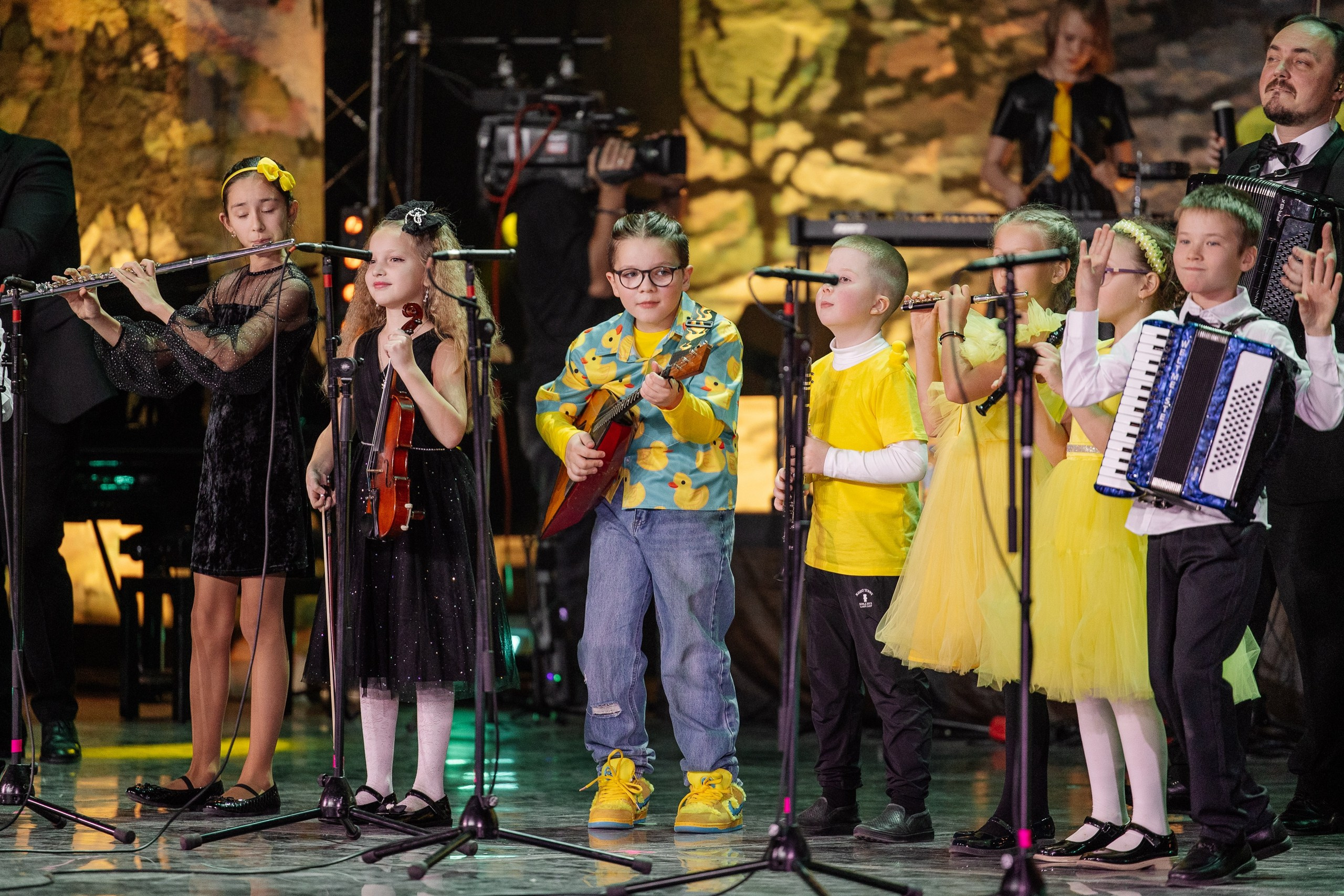 Гала-концерт Фестиваля «МИР» 2025. Александр Ченченко ака Саша Че. Свадебный и репортажный фотограф. Москва