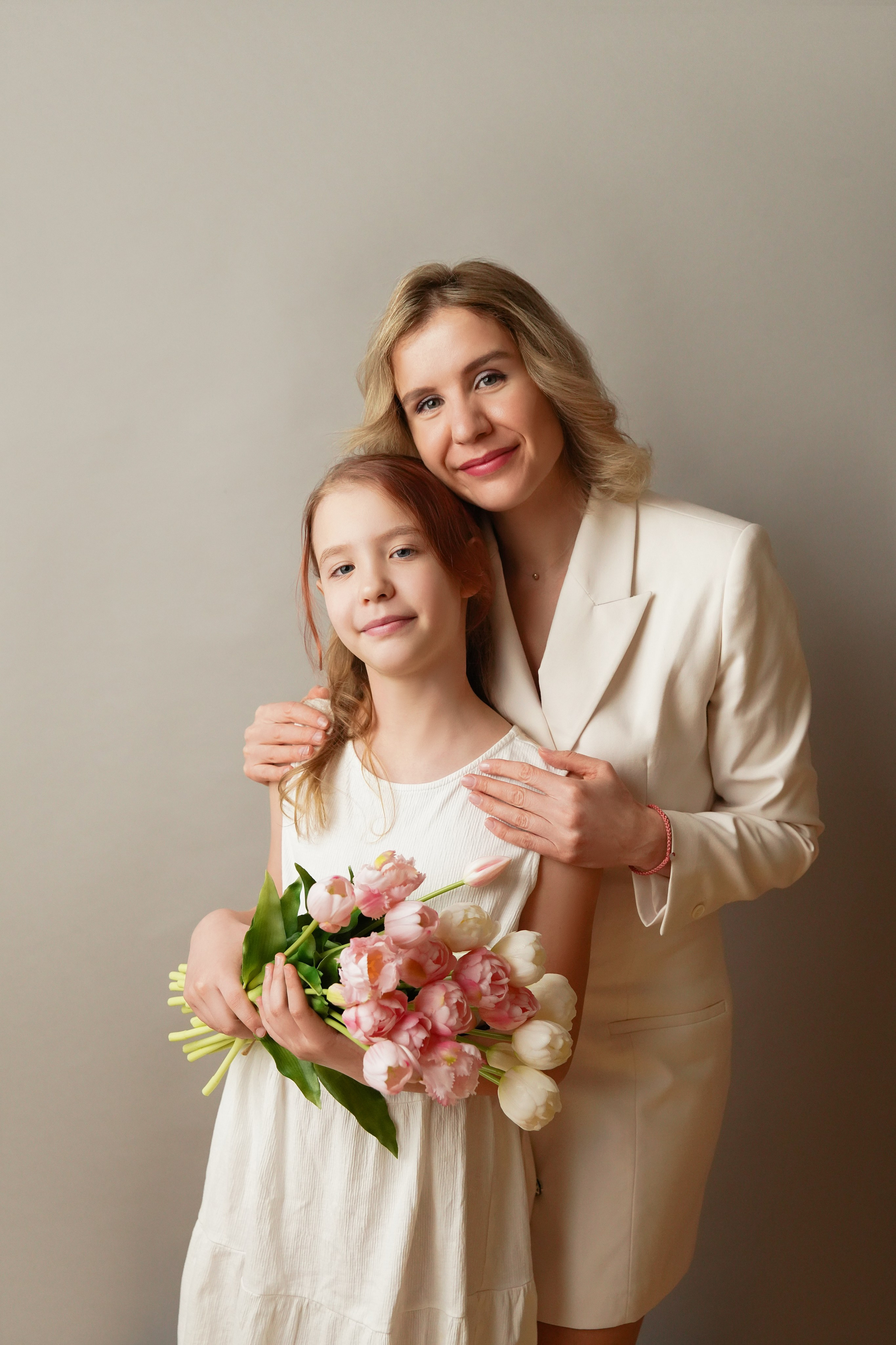 Мама и дочь. Фотограф новорожденных. Семейный и детский фотограф в городе Сургуте