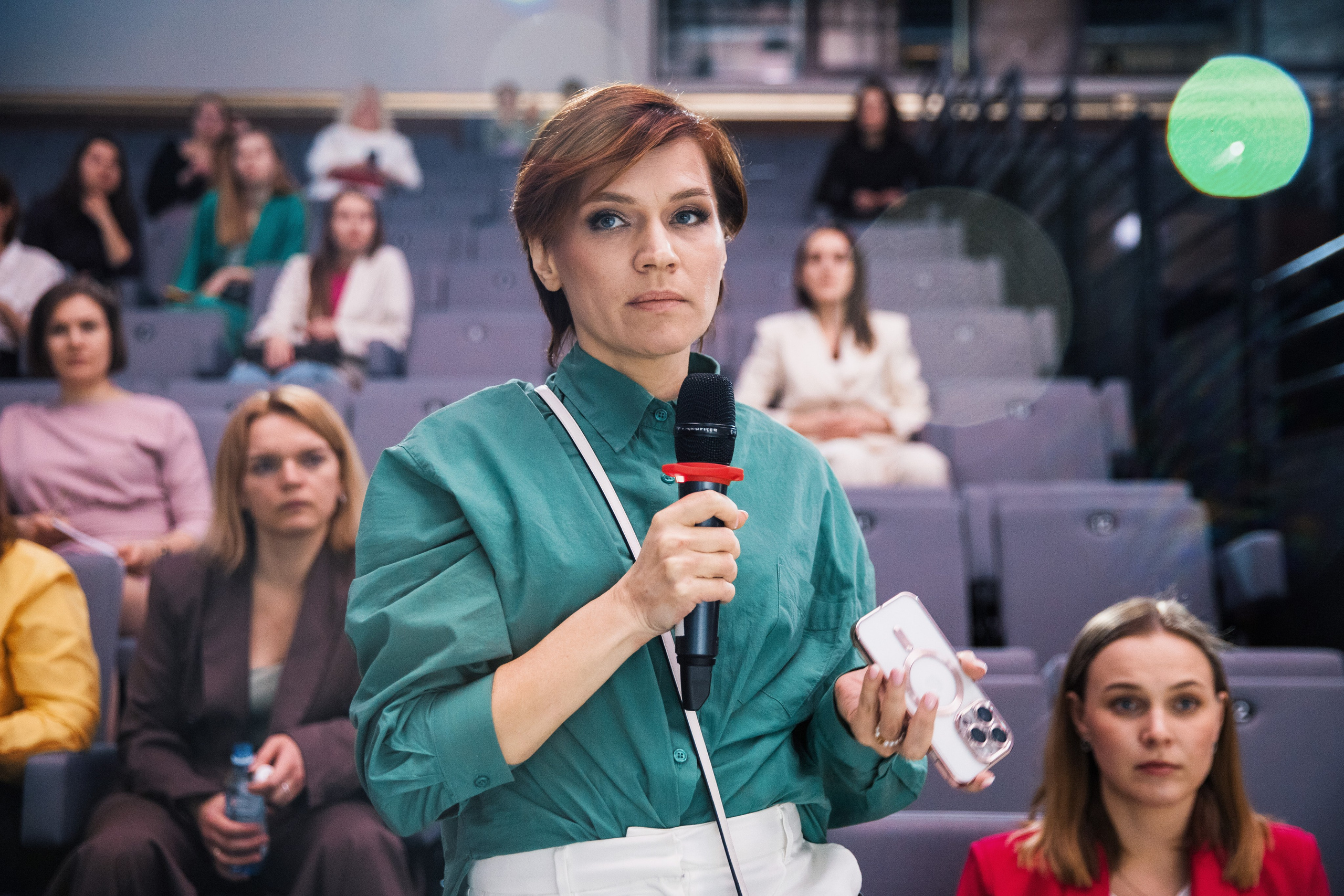 Конференция для мам. Репортажный и портретный фотограф в Екатеринбурге Гизатуллин Марат