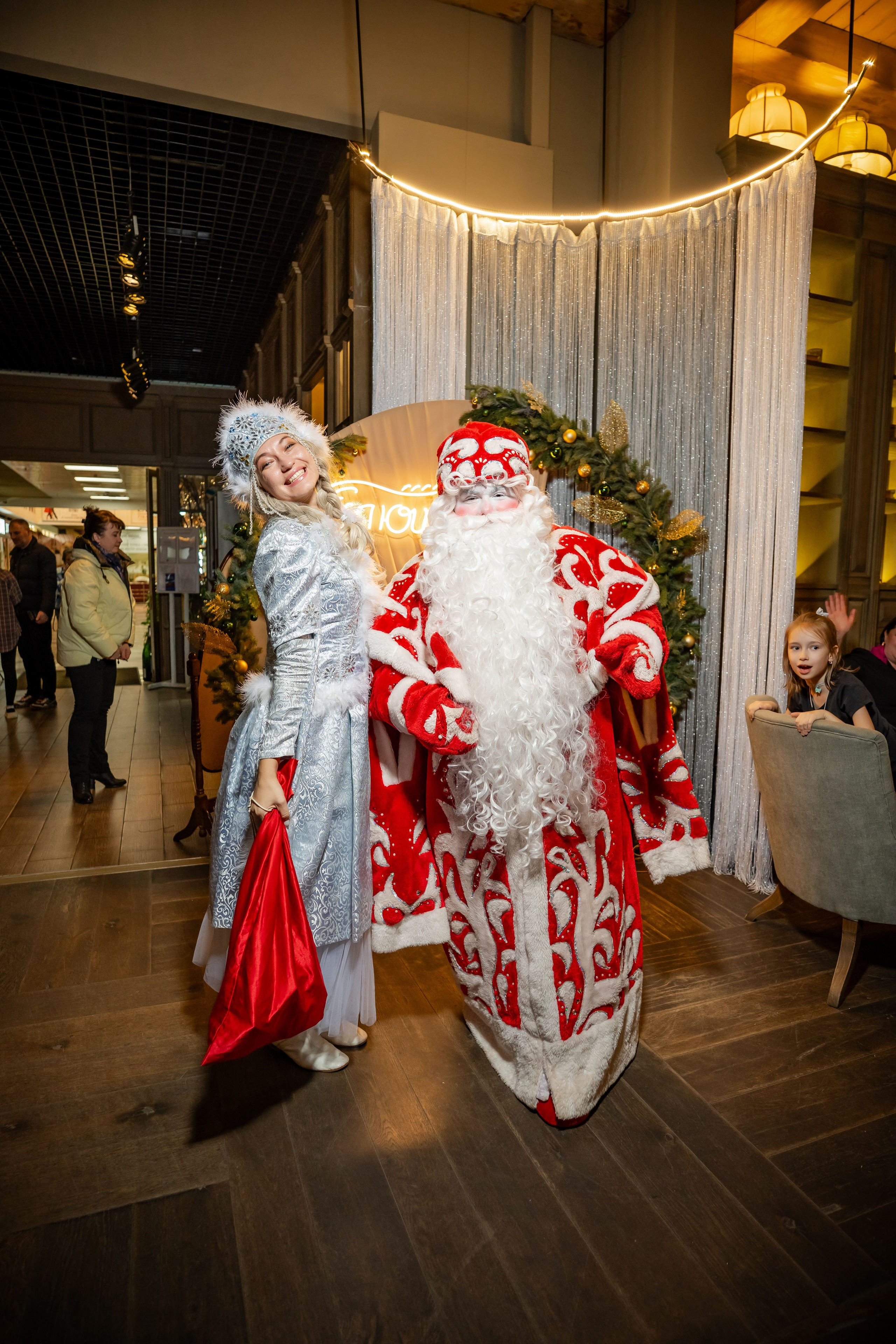 Сборные корпоративы в ресторане «Плюшкин» Декабрь 2025. Фотограф Александр Вишняков