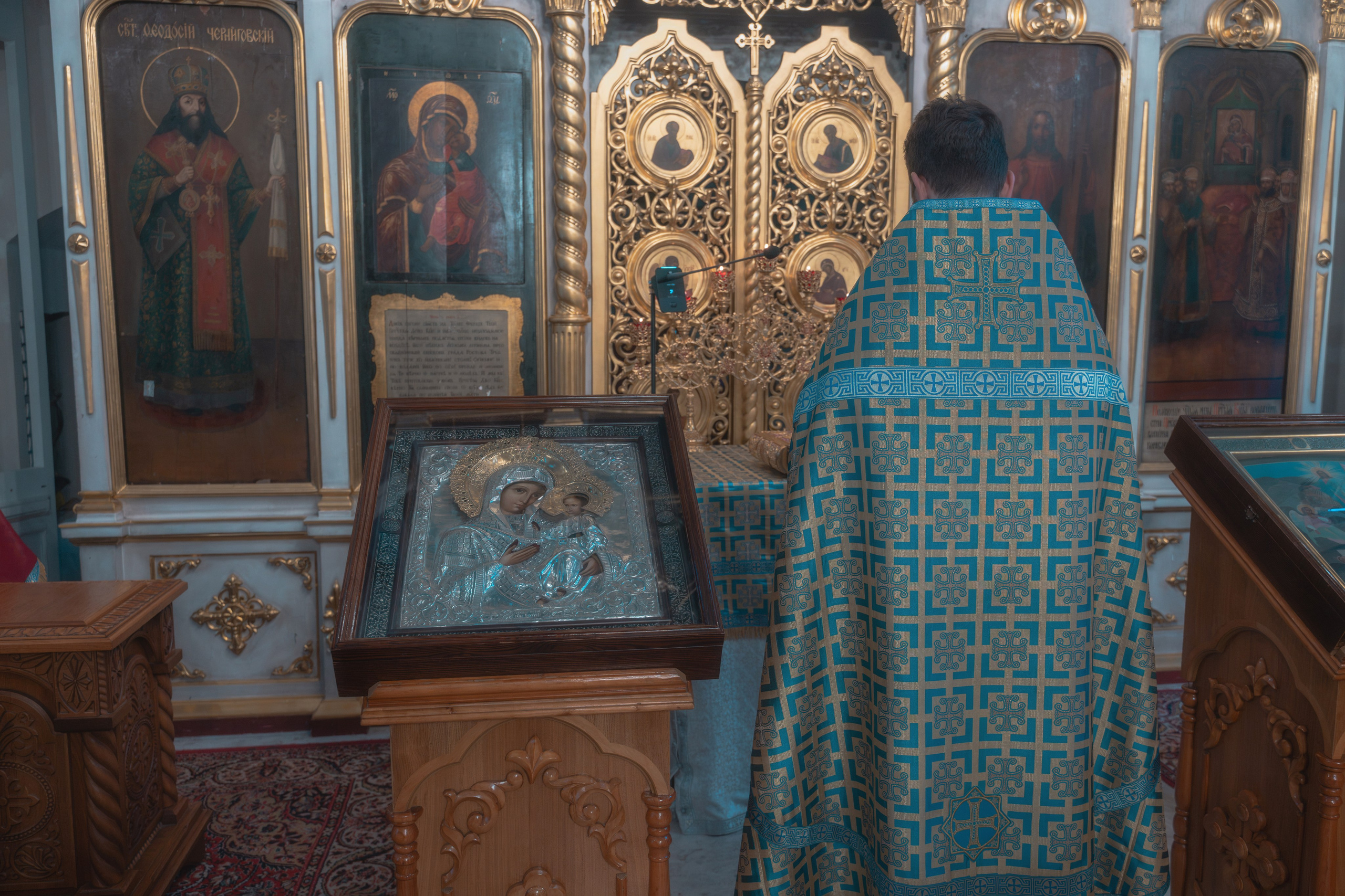 Храм Положения Ризы Пресвятой Богородицы во Влахерне, в Леонове. Shamirov Arkadiy