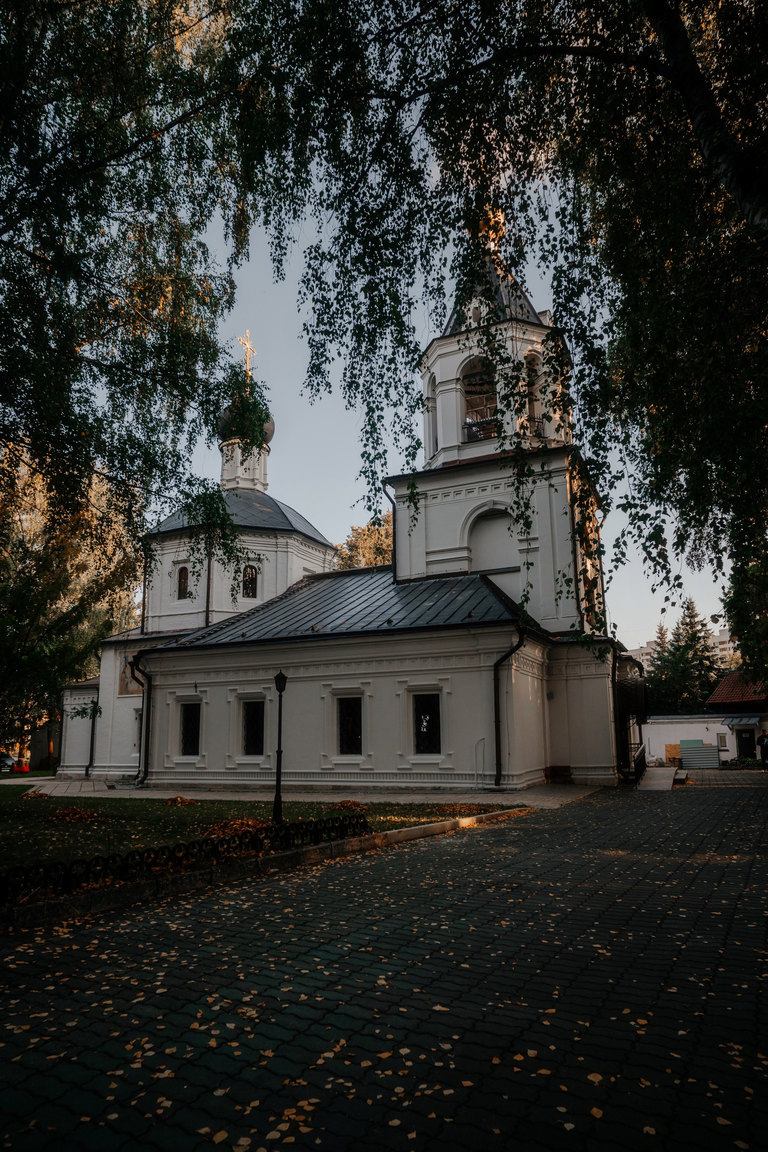 Храм Положения Ризы Пресвятой Богородицы во Влахерне, в Леонове. Shamirov Arkadiy