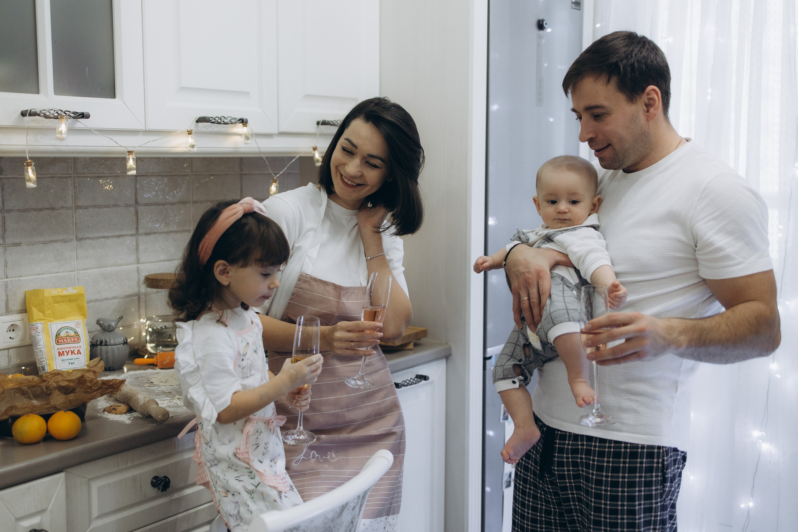 Маша, Женя, Ариана и Мирон. Семейный фотограф в Москве Виктория Ястребинская