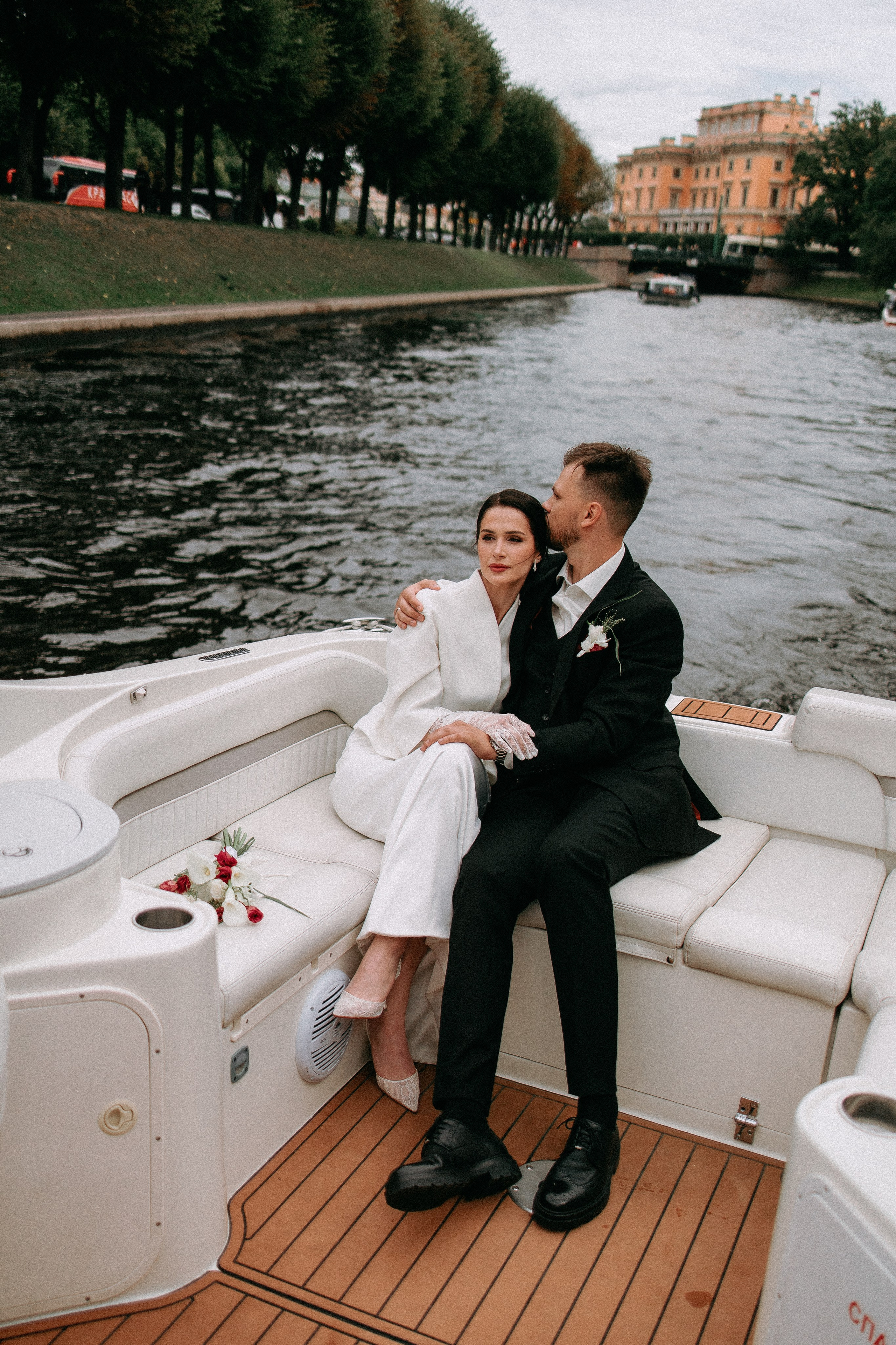 Илья и Ангелина. Свадебный и портретный фотограф в Санкт-Петербурге