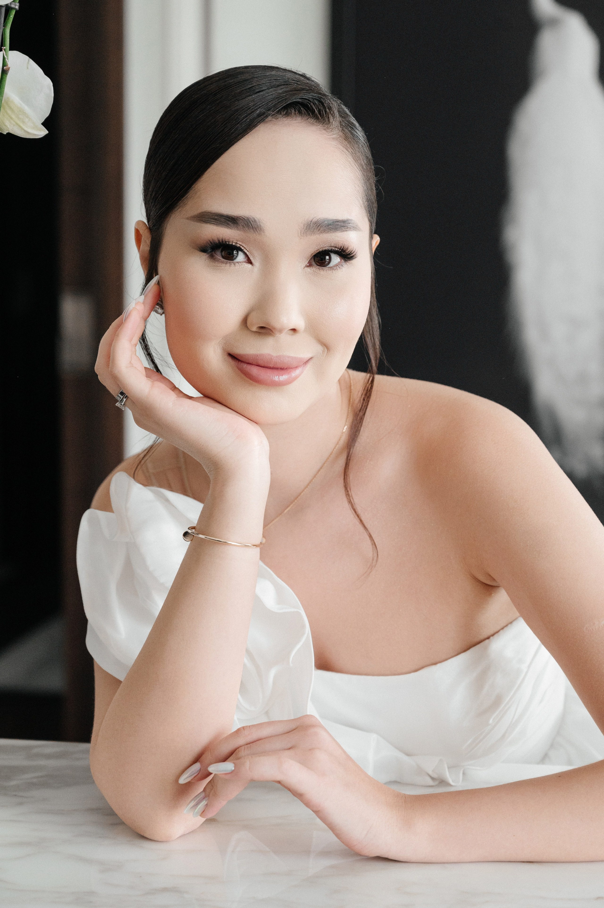 ANEL QYZ UZATU. HOME