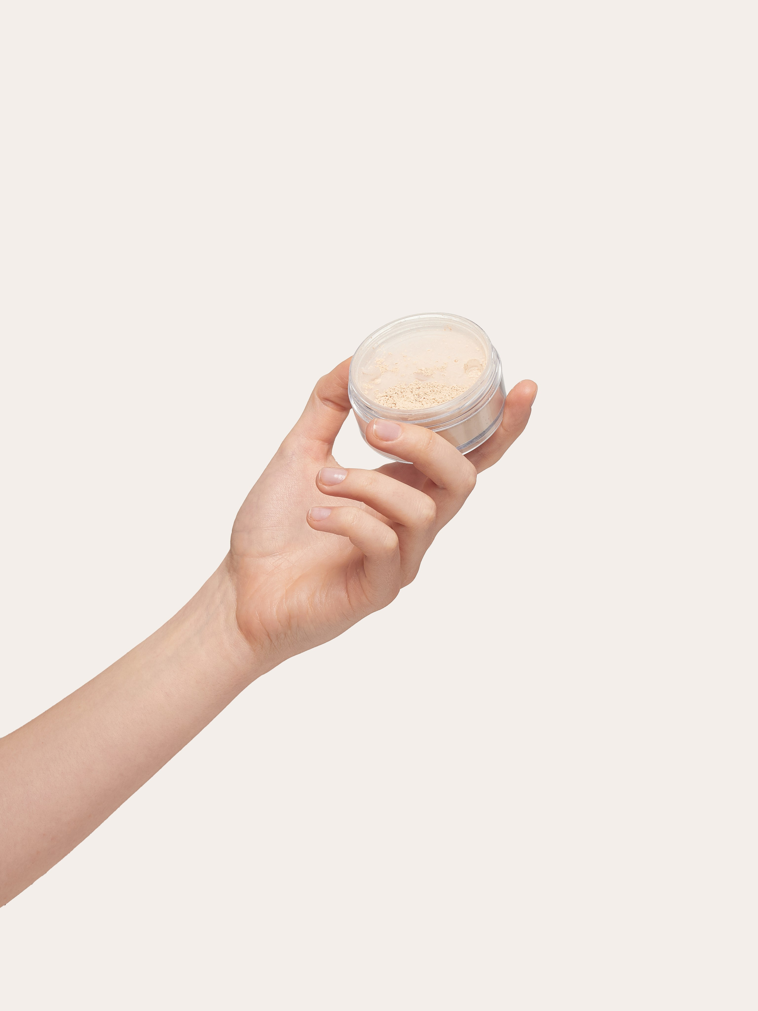 Предметная съемка товаров в руках Ростов-на-Дону. Предметный и бизнес фотограф в Ростове-на-Дону Александра Степанова