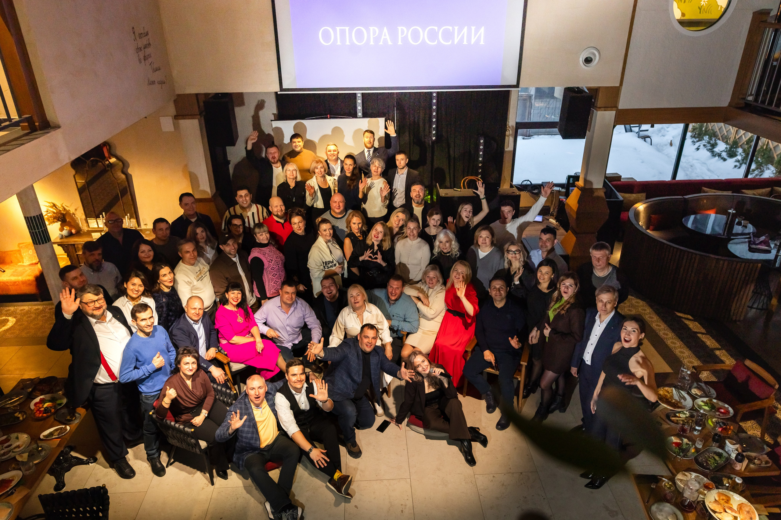 Опора России, кафе Ореро. Фотограф Наталия Гаврилина, Саратов — Москва