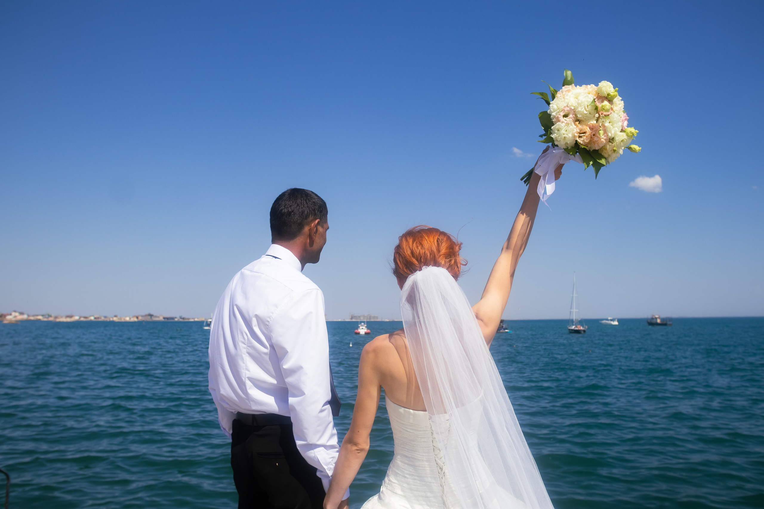 Саки. Фотограф и видеооператор (видеограф) в Евпатории и в Крыму