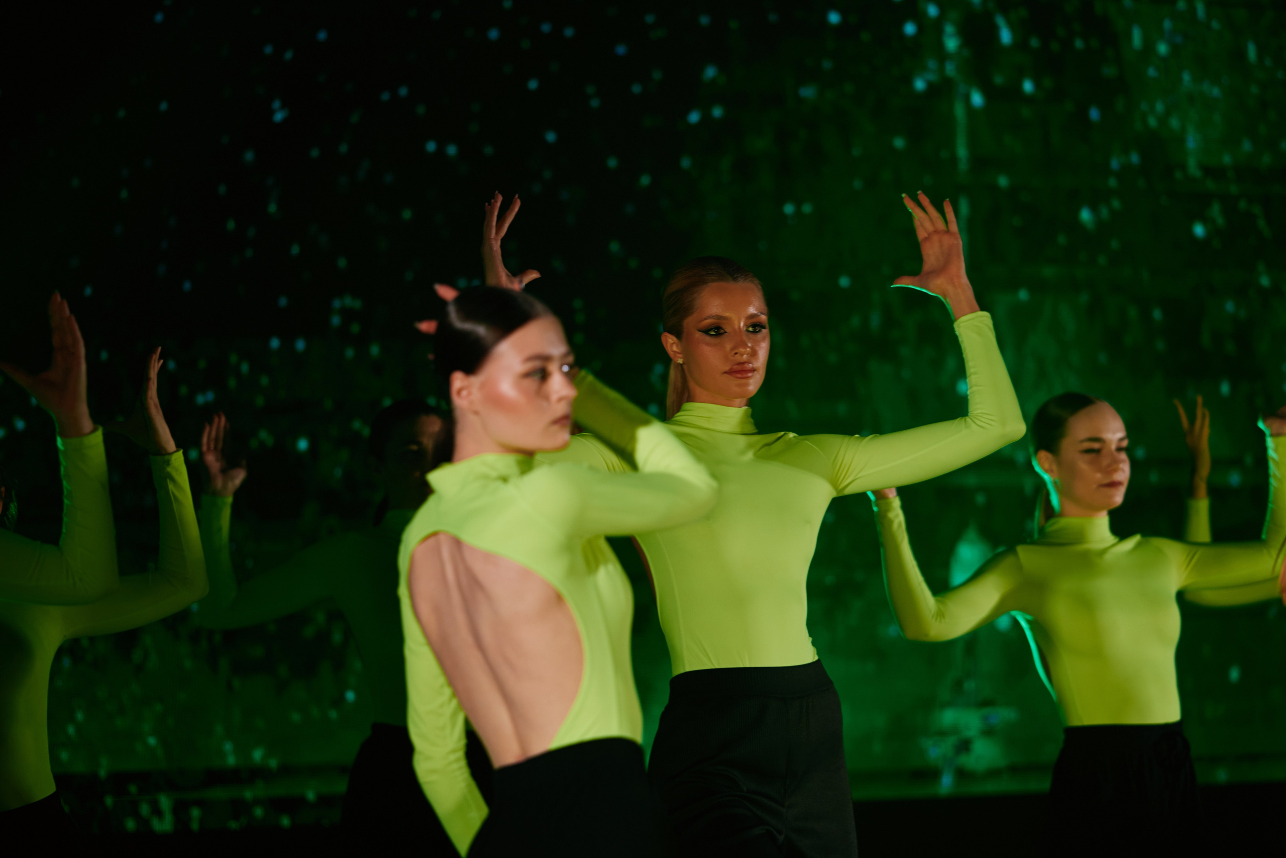 VIVA GLAM Отчетный концерт. Фотограф и видеограф в Кургане Леонид Корнильев