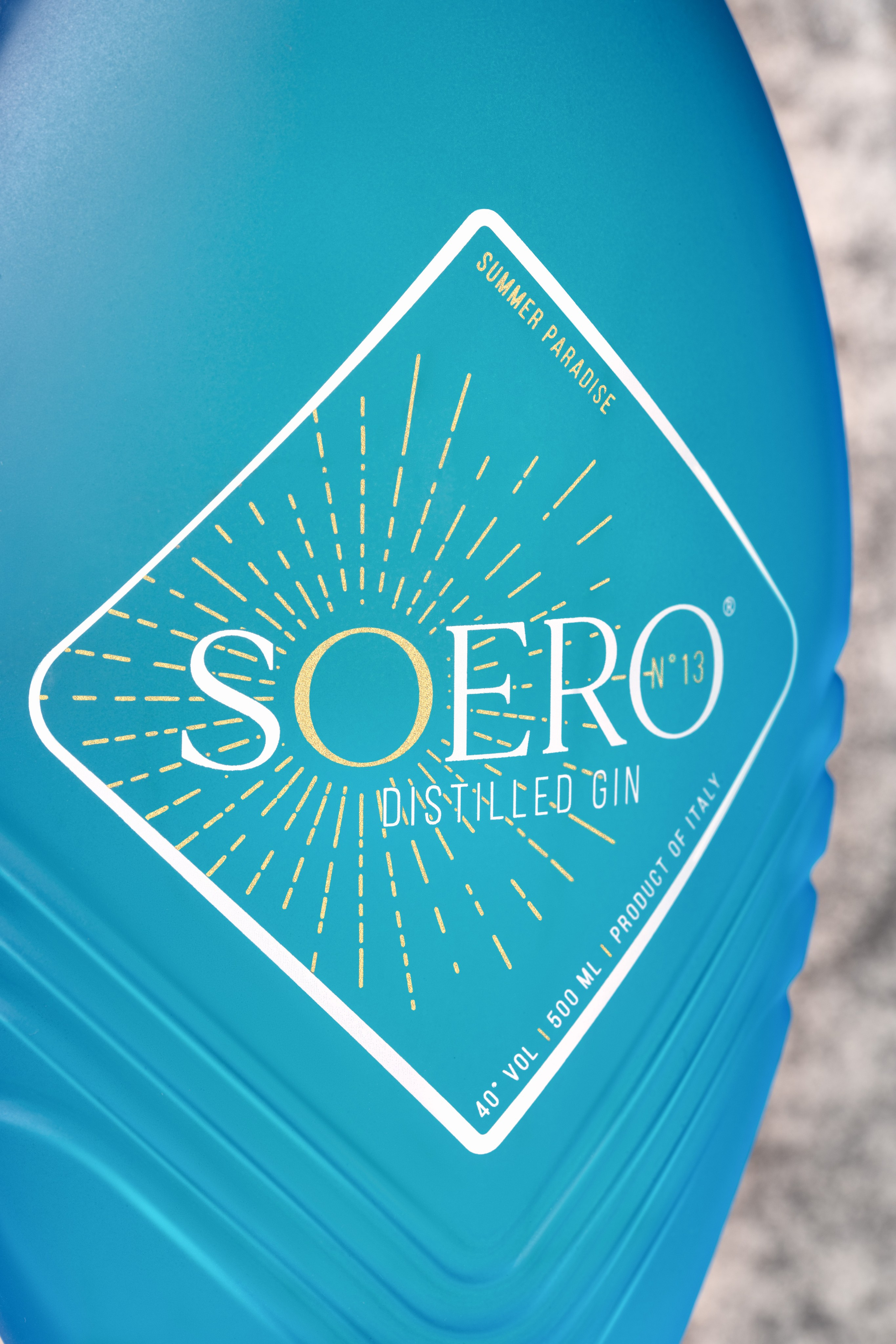 SOERO GIN. Retouching, photo editing, portfolio retoucher