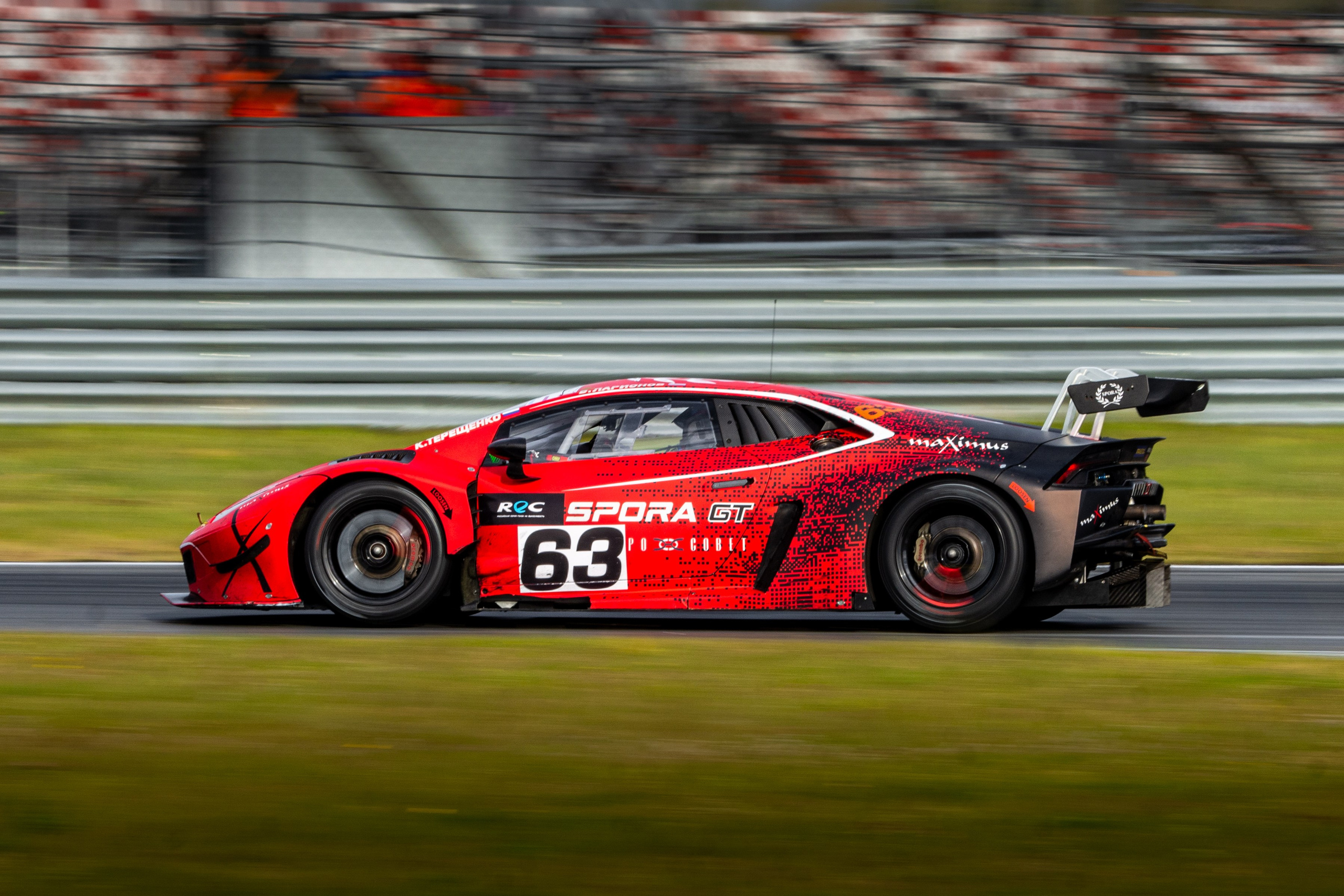 MRW — REC — 04.10.2025. AlexFecto — галереи фотографий