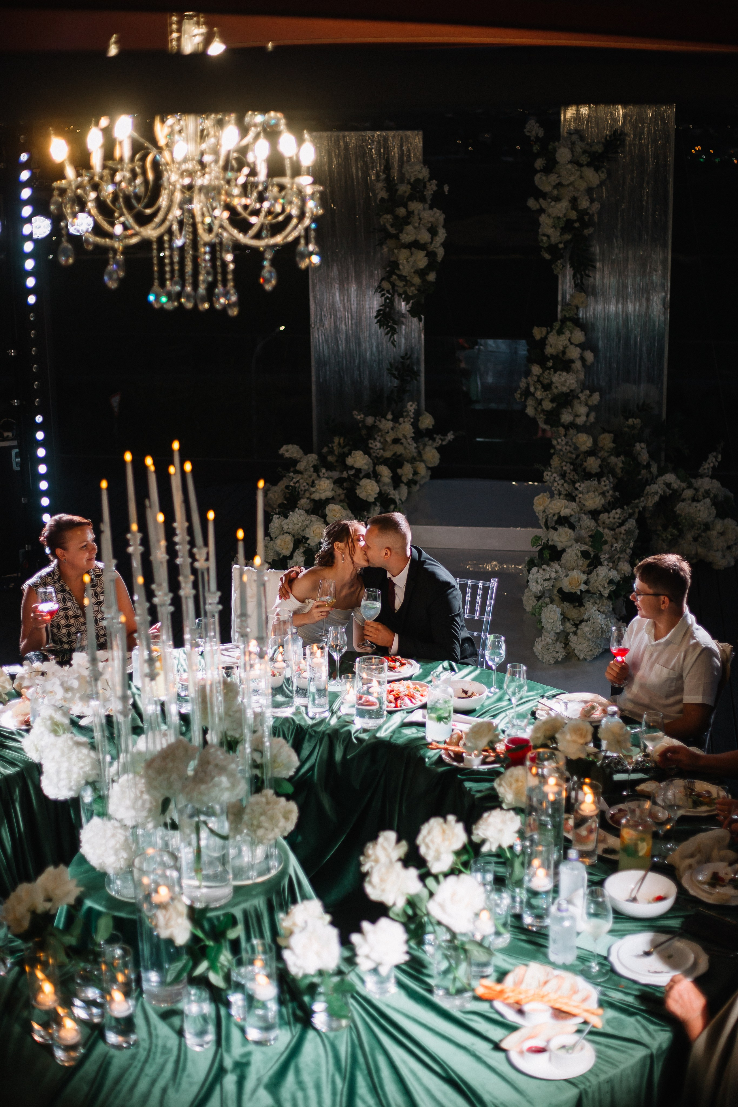 Андрей и Алина. Винодельня 78 Балаклава. Фотограф Анна Лейман. Севастополь