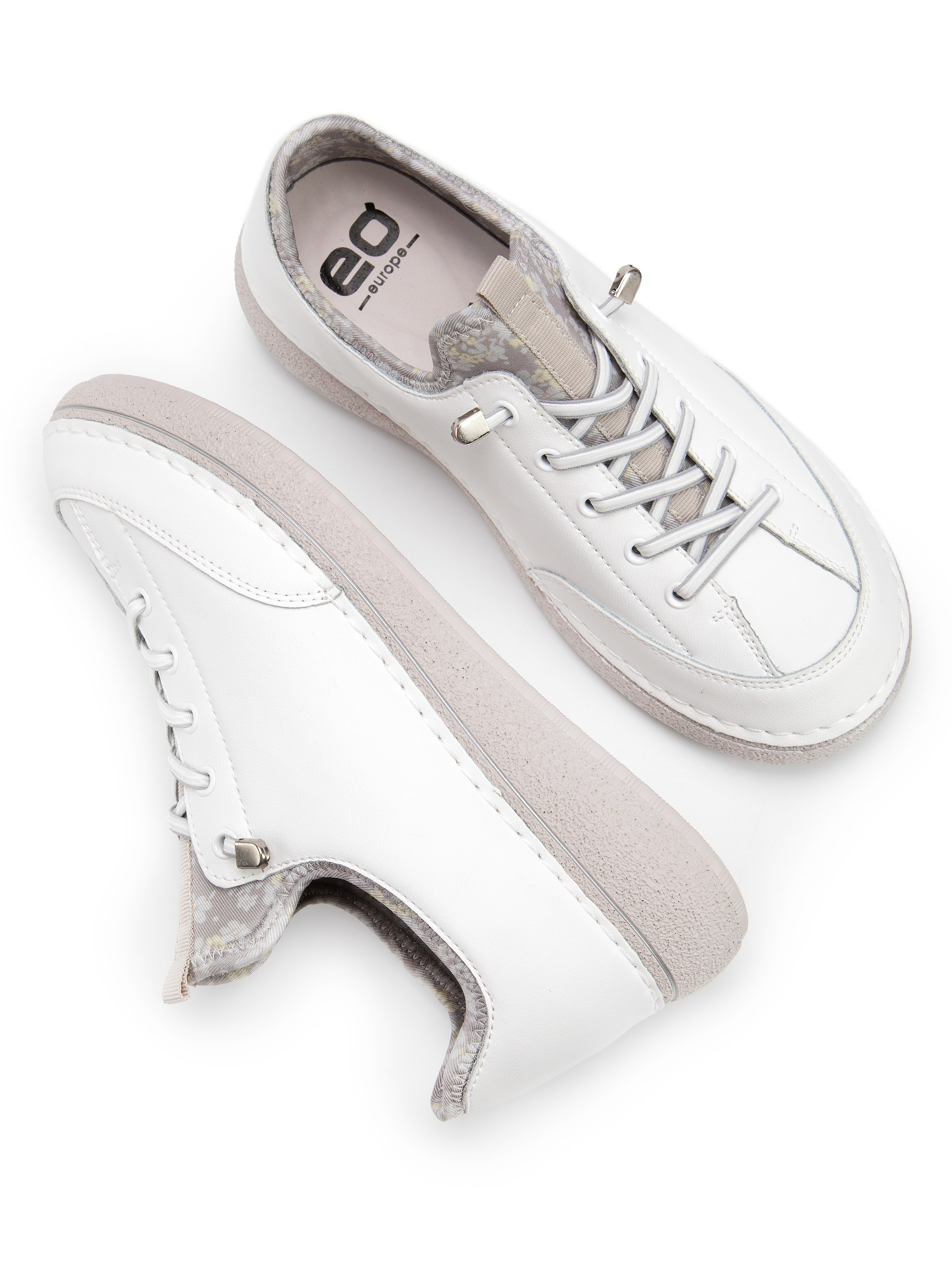 Каталожная фотография обуви. Фотограф в Москве Егор Гончаров