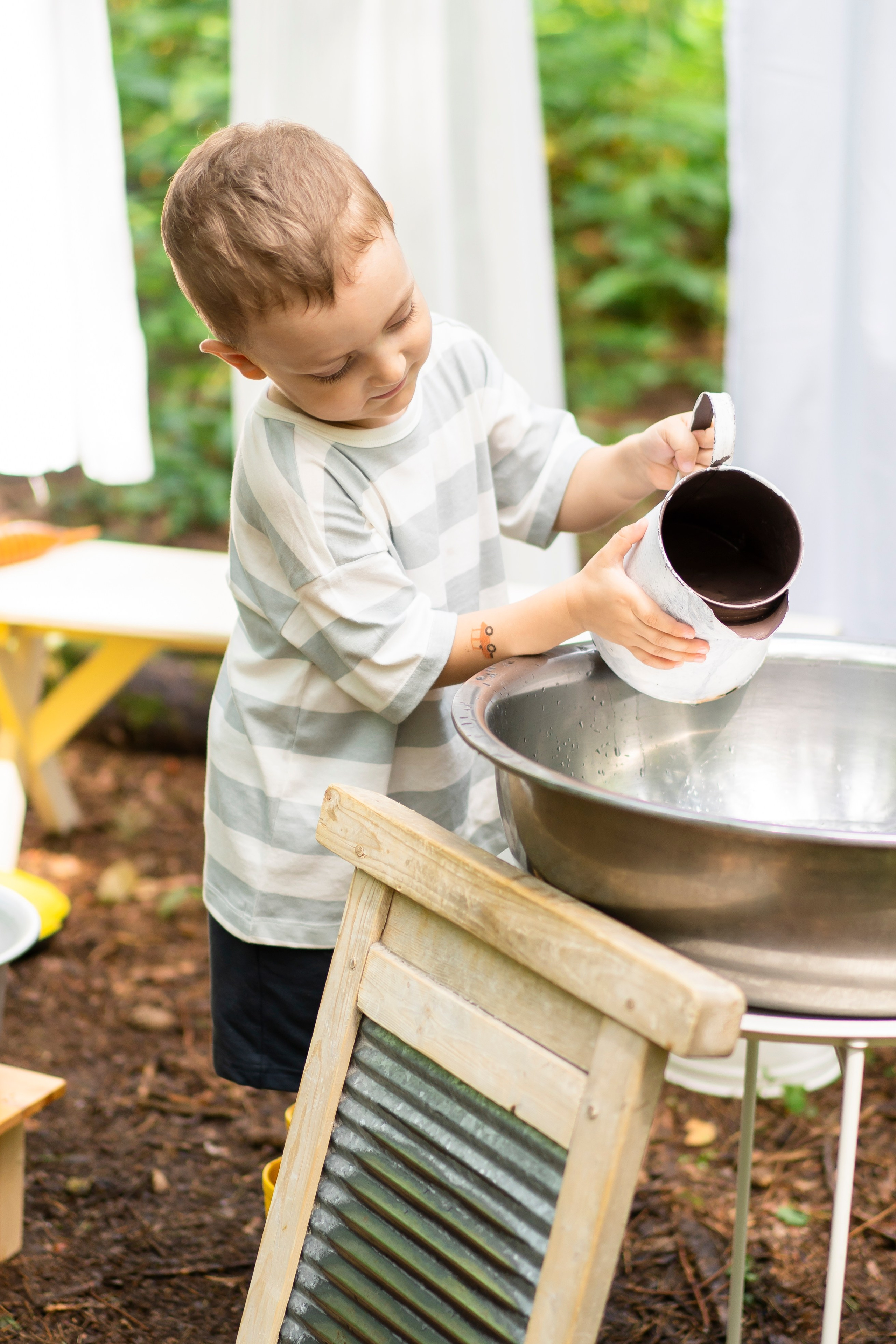 Стирка. Brand photographer