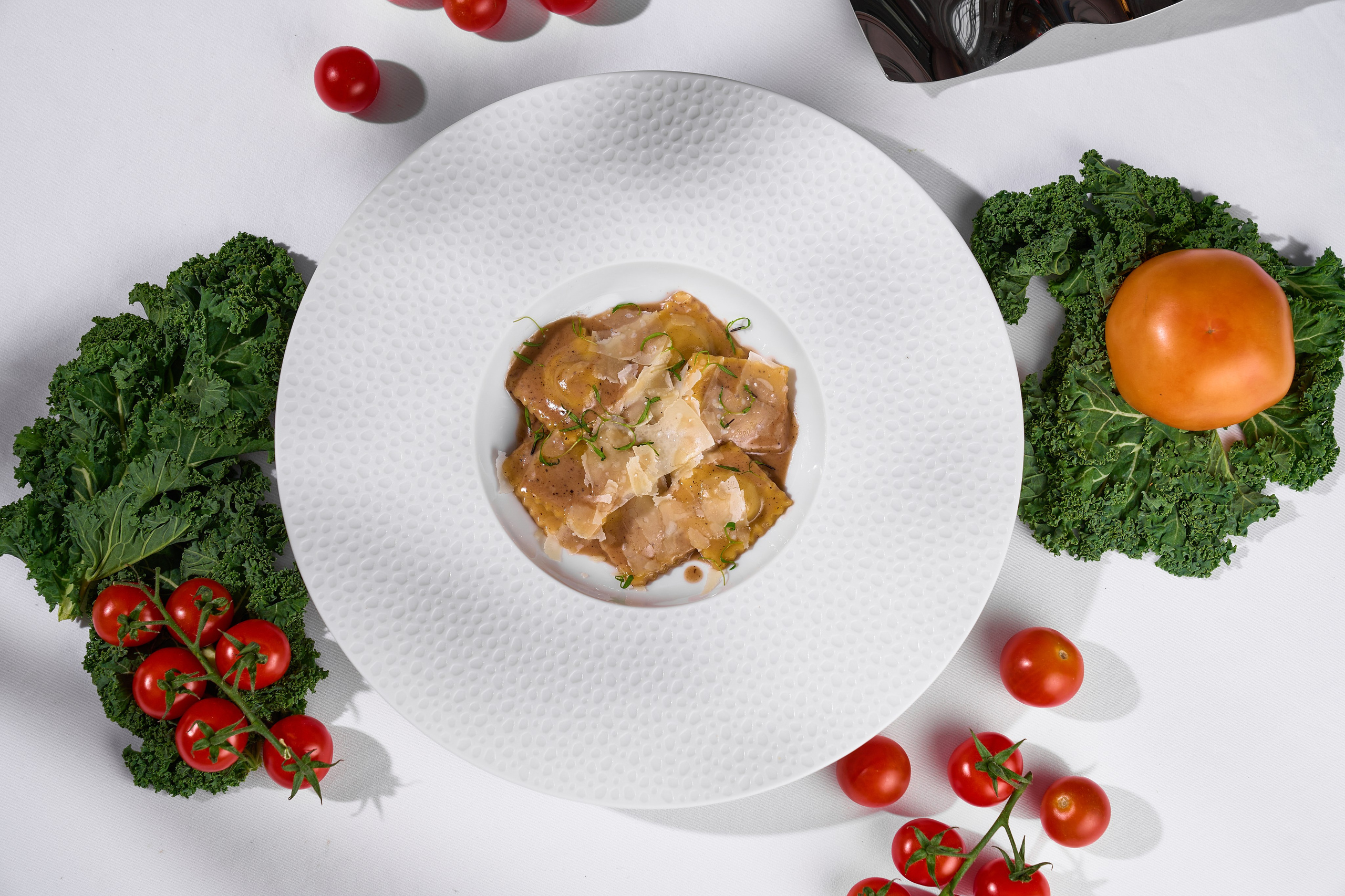 COSMOS ITALY — СЪЕМКА МЕНЮ