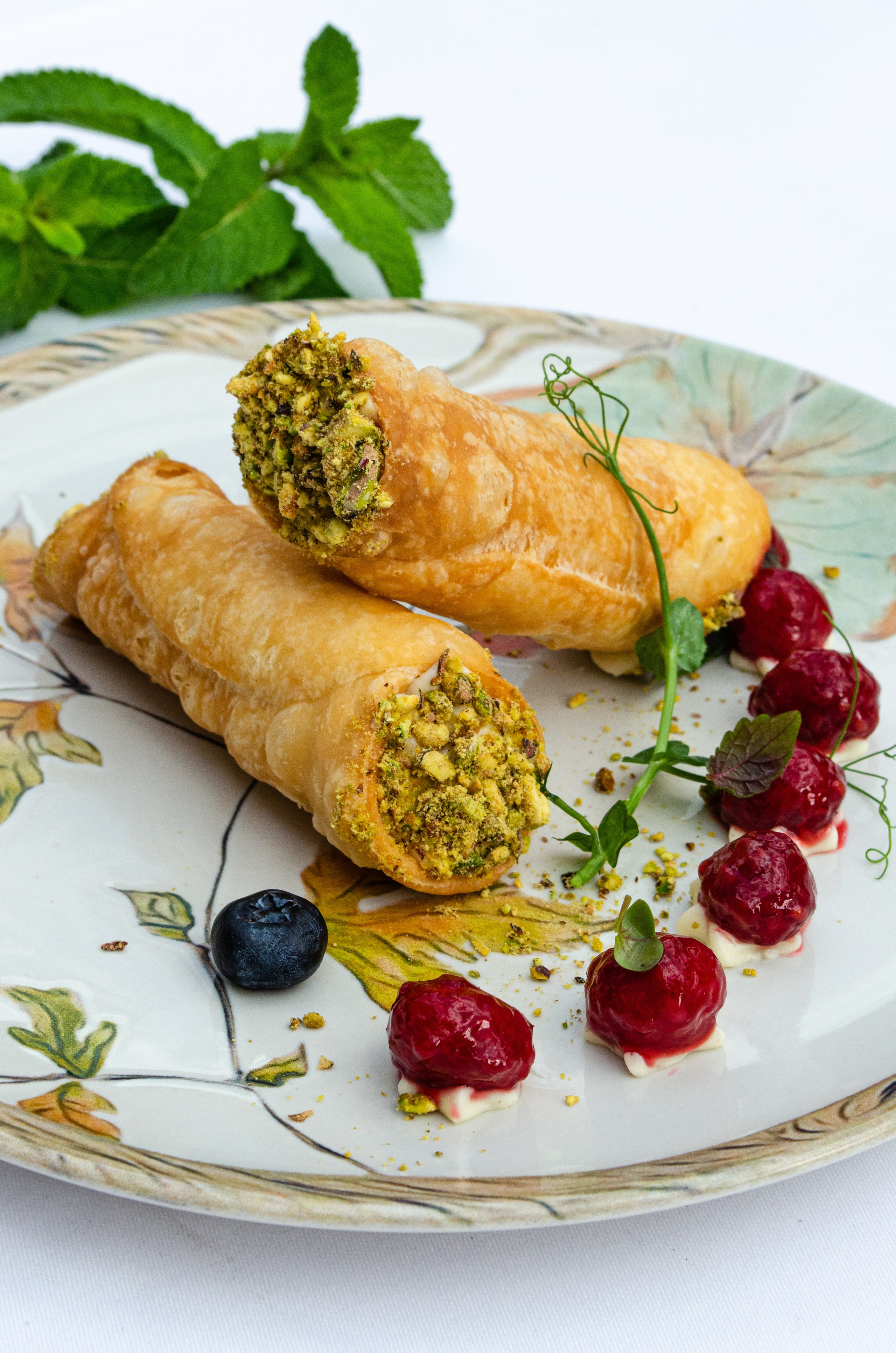 Роза Хутор Modys ресторан. Фотограф