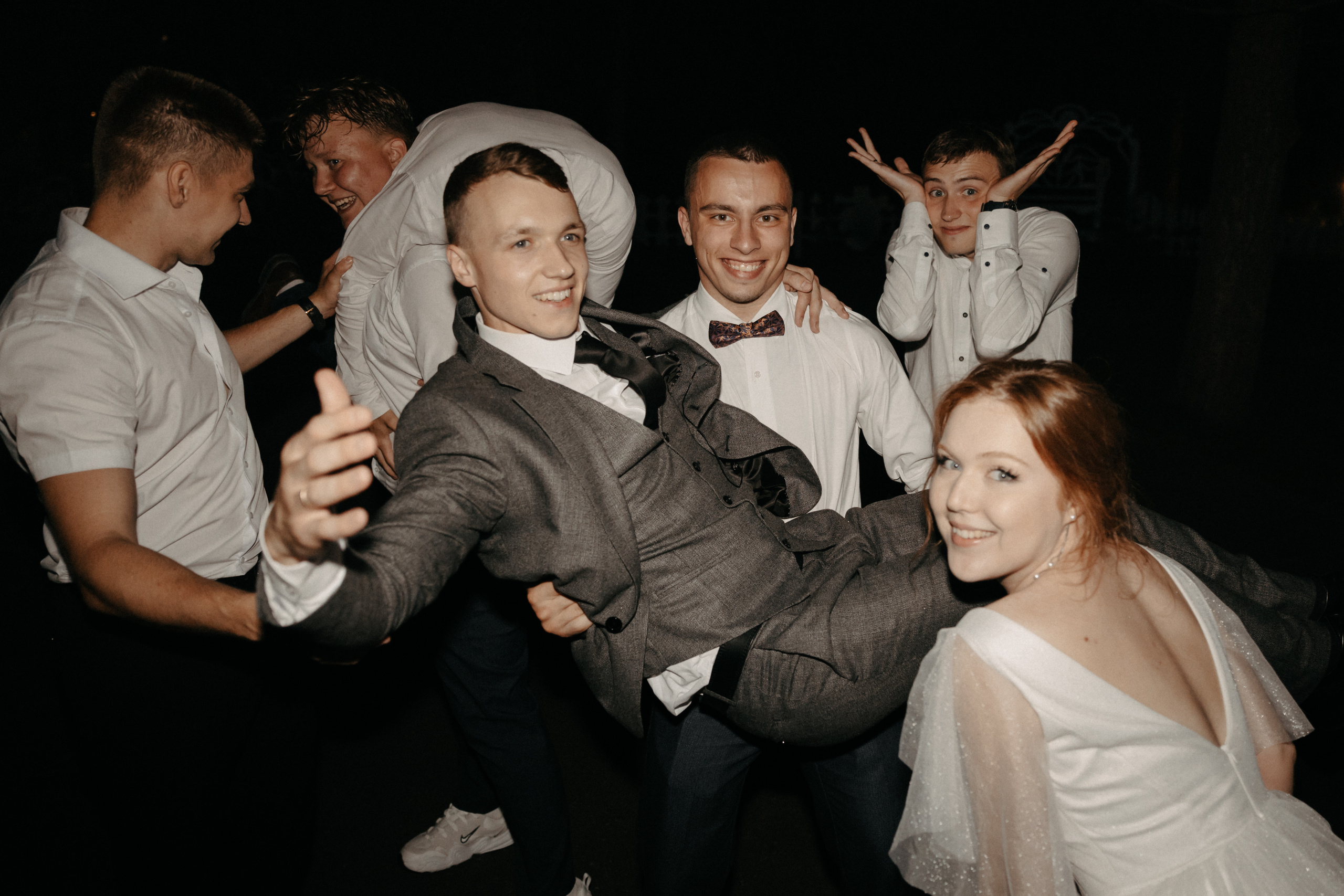 Анонс со свадьбы Алины и Артёма. Свадебный фотограф Москва и другие города