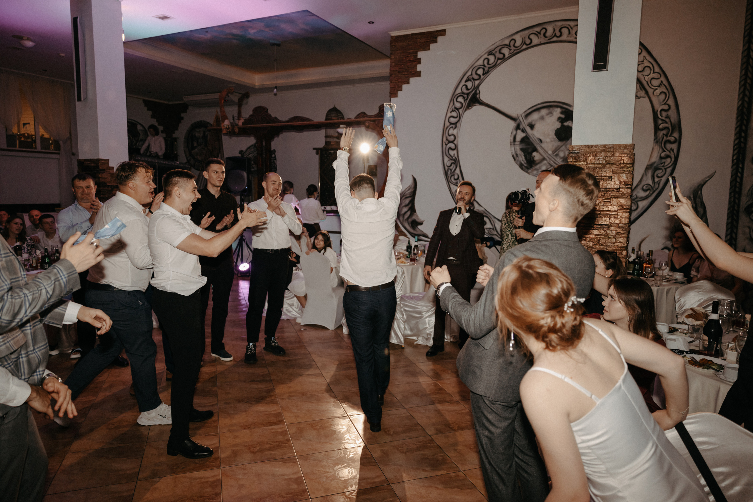 Анонс со свадьбы Алины и Артёма. Свадебный фотограф Москва и другие города