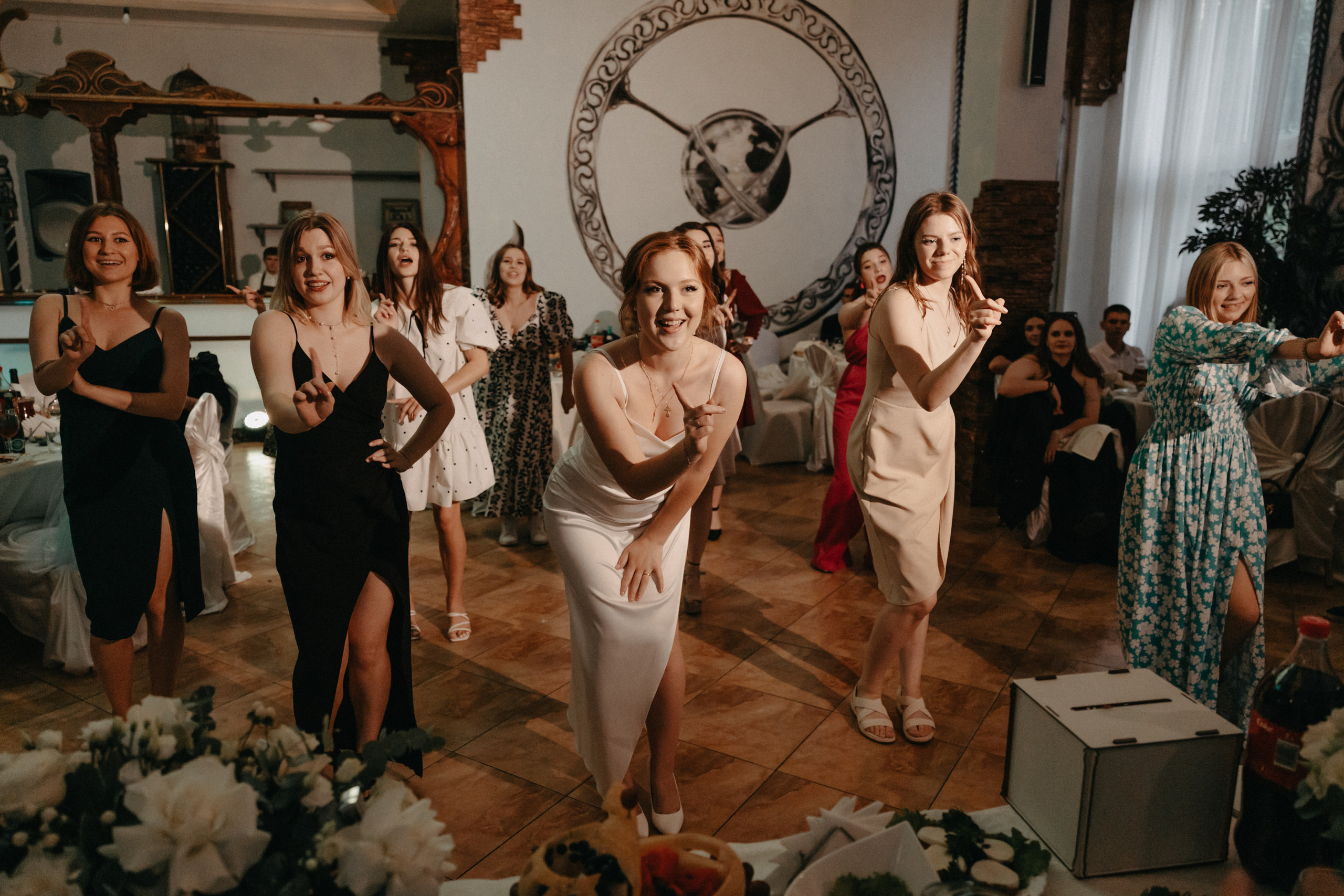 Анонс со свадьбы Алины и Артёма. Свадебный фотограф Москва и другие города