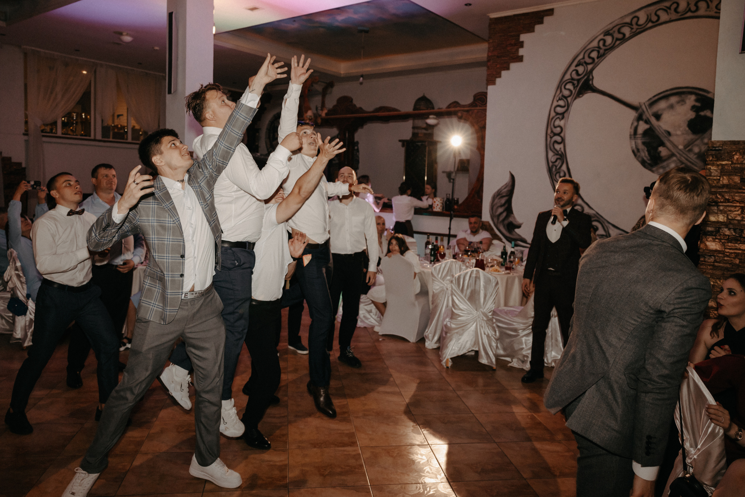 Анонс со свадьбы Алины и Артёма. Свадебный фотограф Москва и другие города