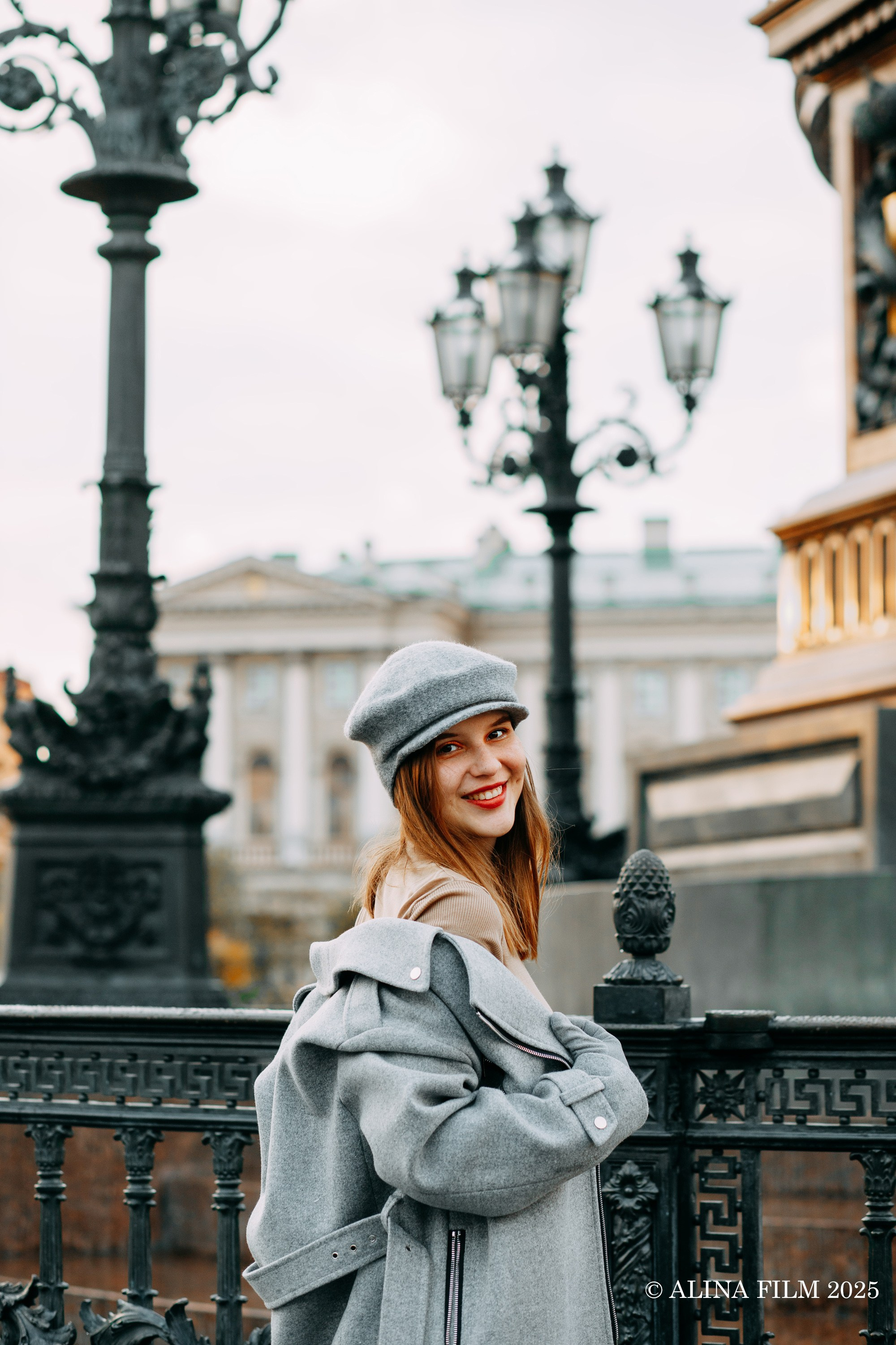 Фотосессия на рассвете у Исаакиевского собора. Фотограф в Санкт-Петербурге Alina Film