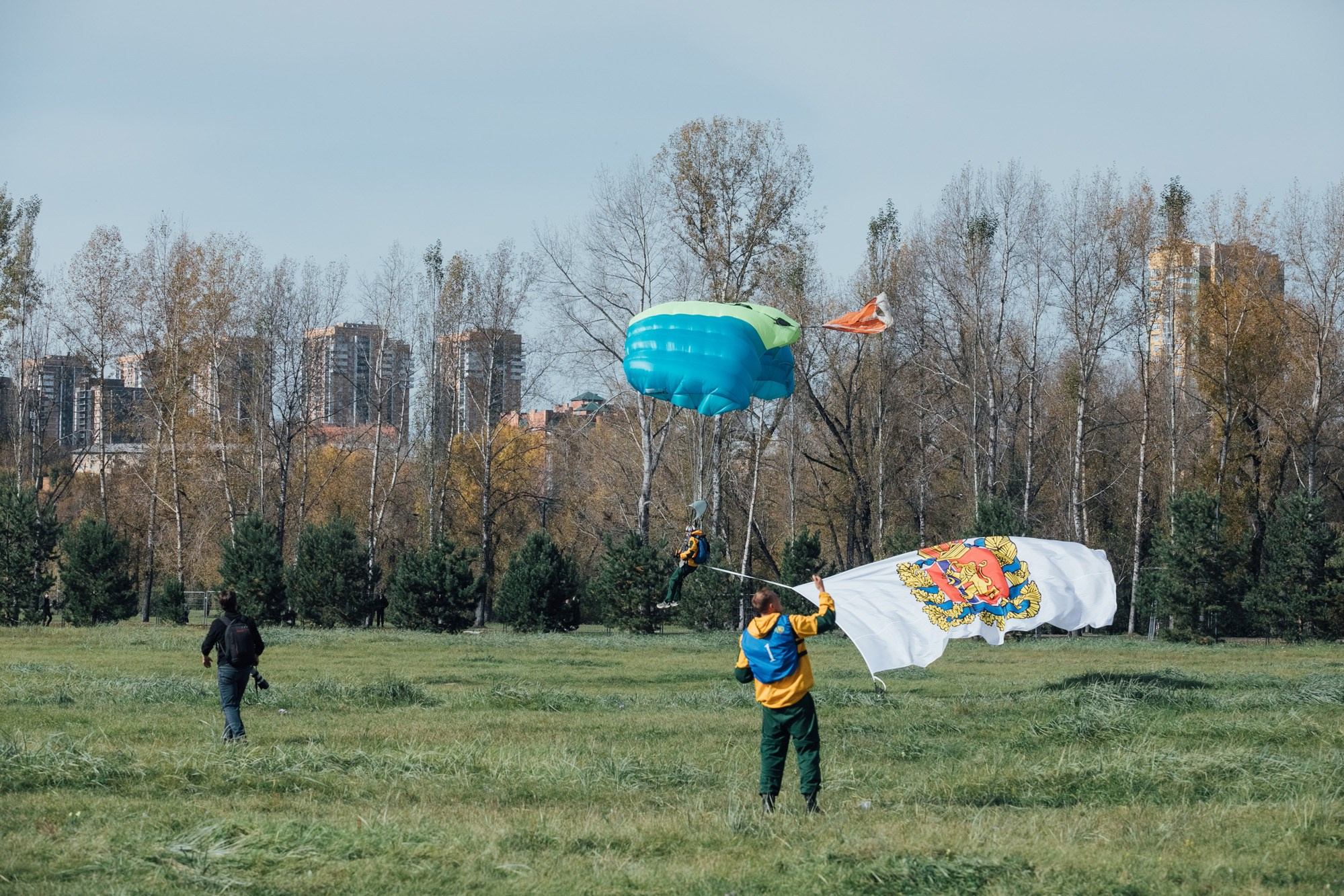Соревнования «Лучший лесной пожарный» @ О. Татышев. Репортажный фотограф Максим Полянский. Москва, Санкт-Петербург, Красноярск