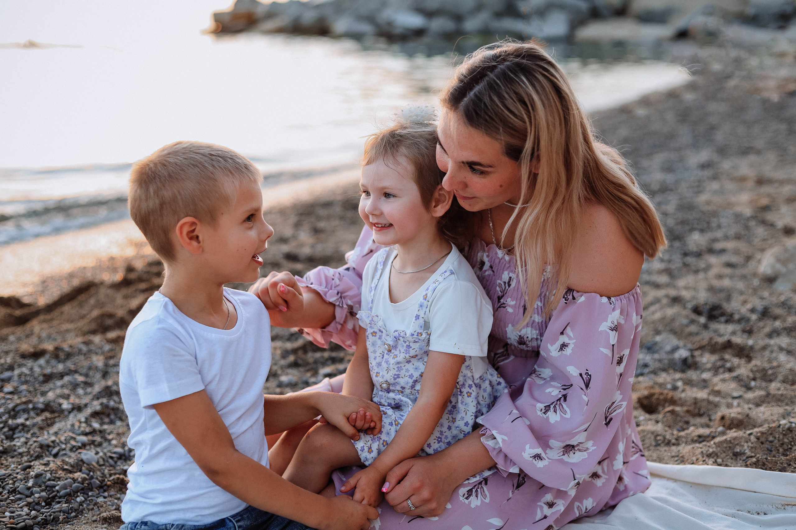 Ника и Тёма фотосессия на море. Женский/Детский фотограф в Симферополе Вероника Слепогина