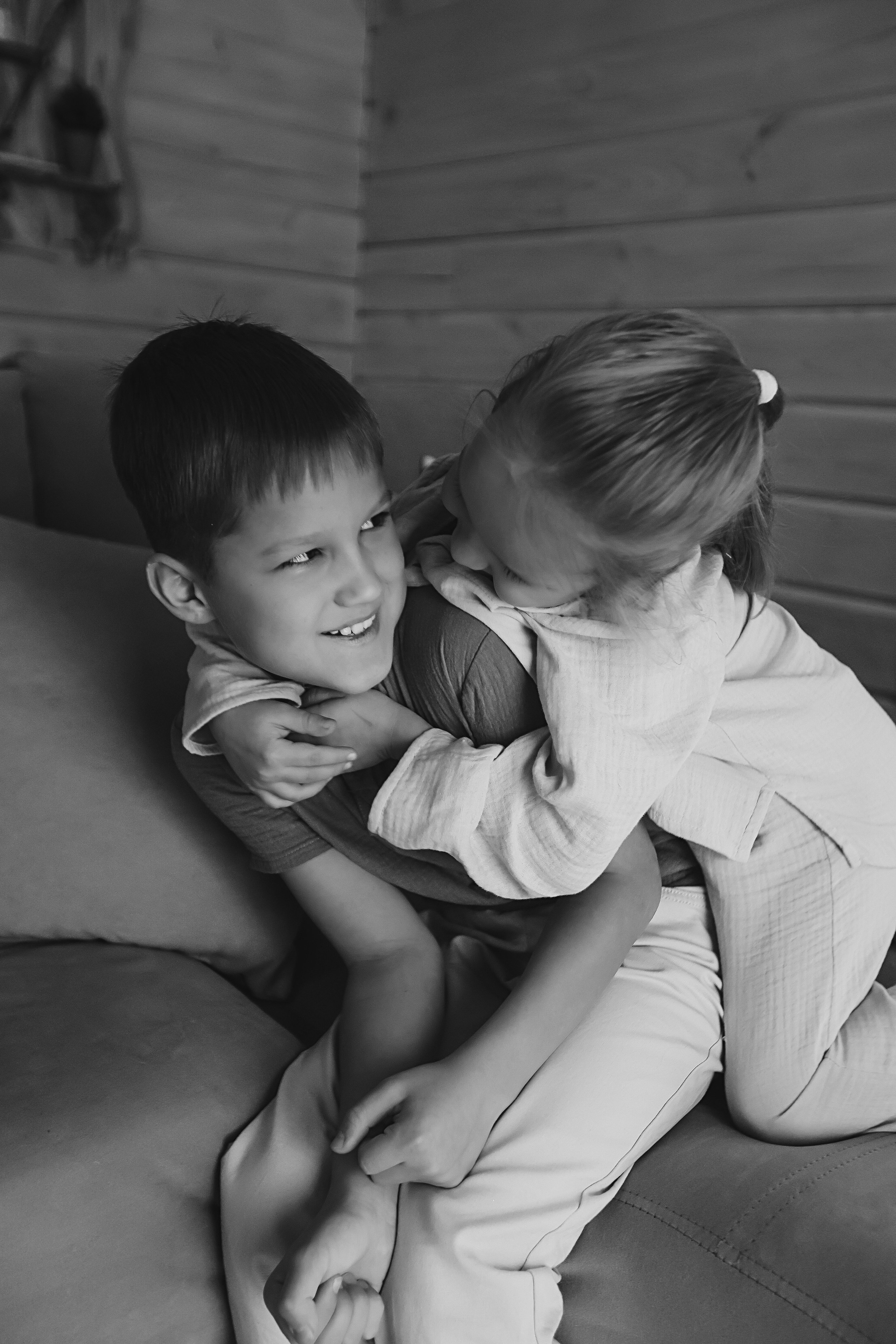 Домашняя. Семейный фотограф Тюмень, фотограф на роды Салмина Мария