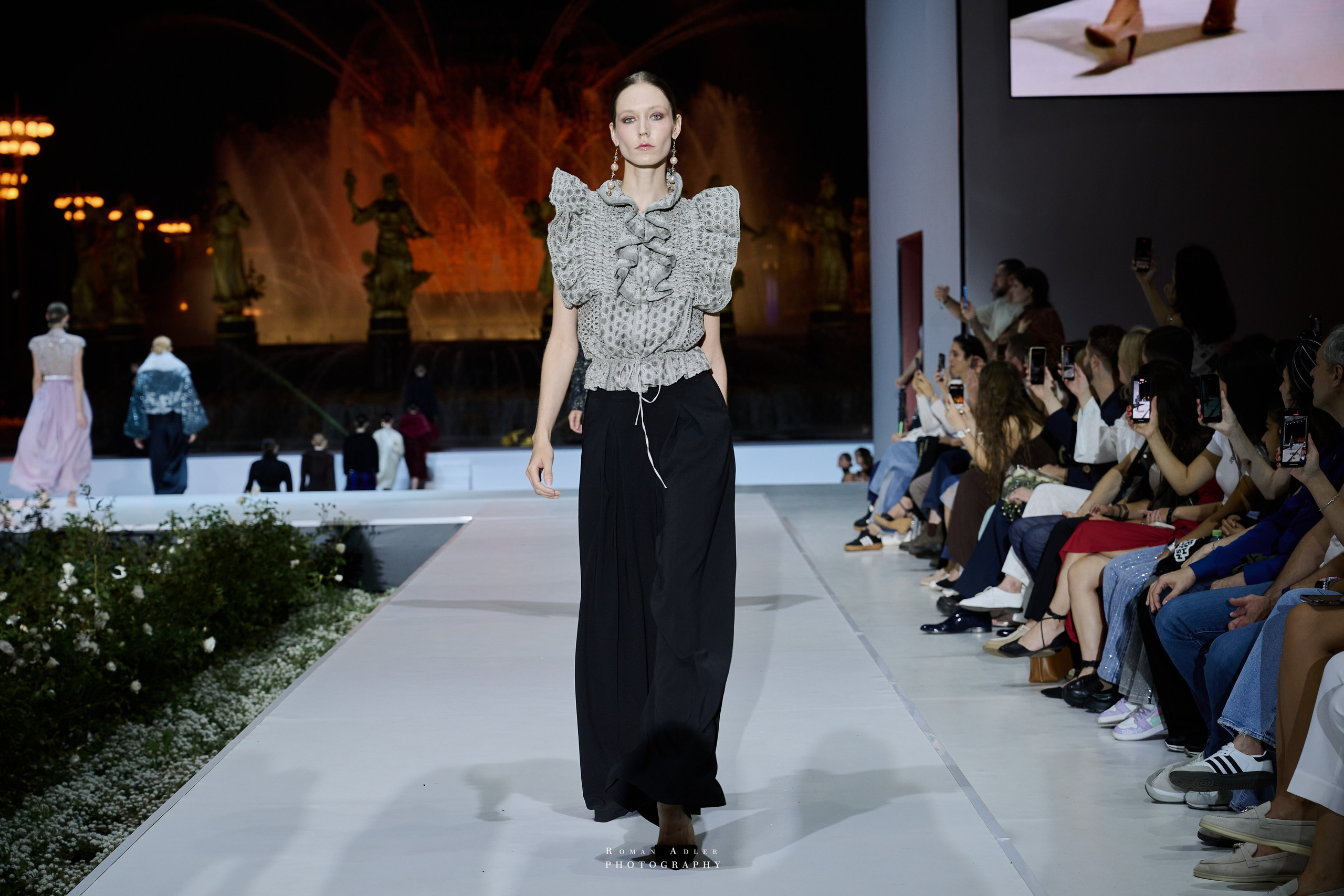 Московская неделя моды. Фотограф Роман Адлер