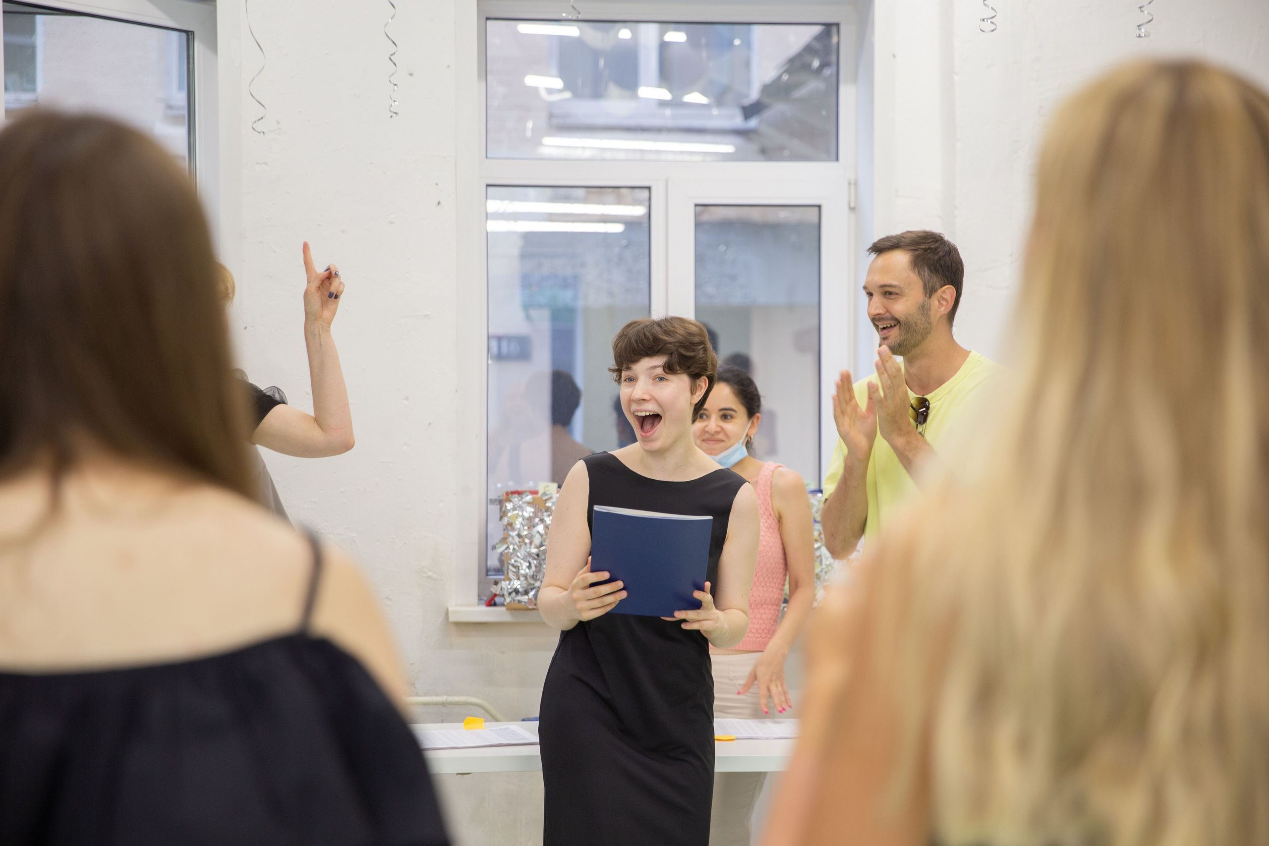 Вручение дипломов ❘ HSE. Фотограф Полина Треногина