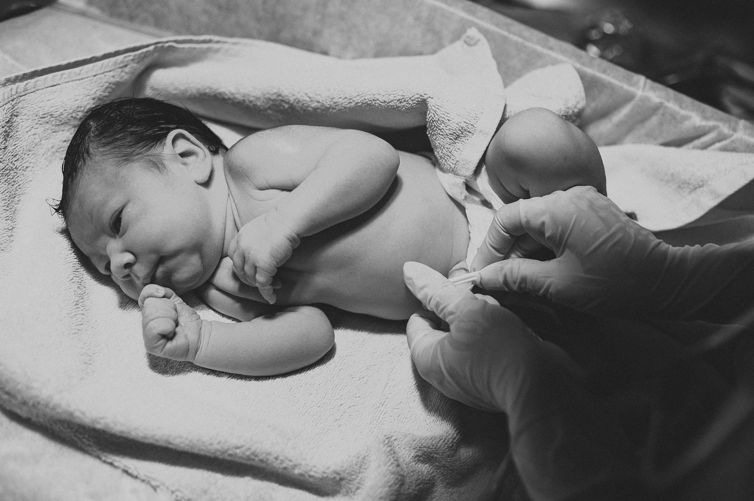 Съёмка родов, рождение ребёнка, мягкие роды. Фотограф и видеограф в Санкт-Петербурге Полина Янушко. Съёмка родов