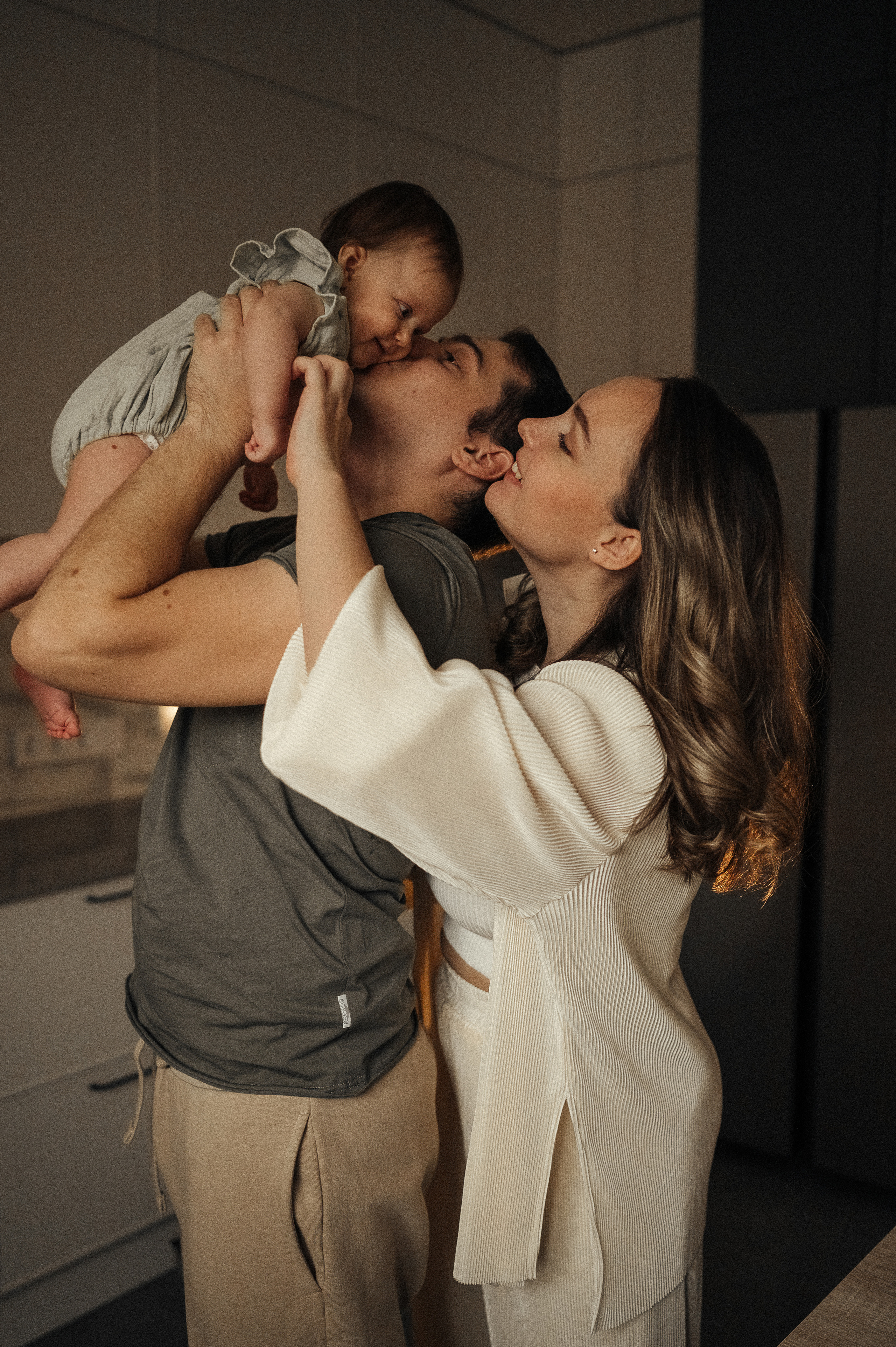 Домашняя фотосессия. Фотограф и видеограф в Санкт-Петербурге Полина Янушко. Съёмка родов