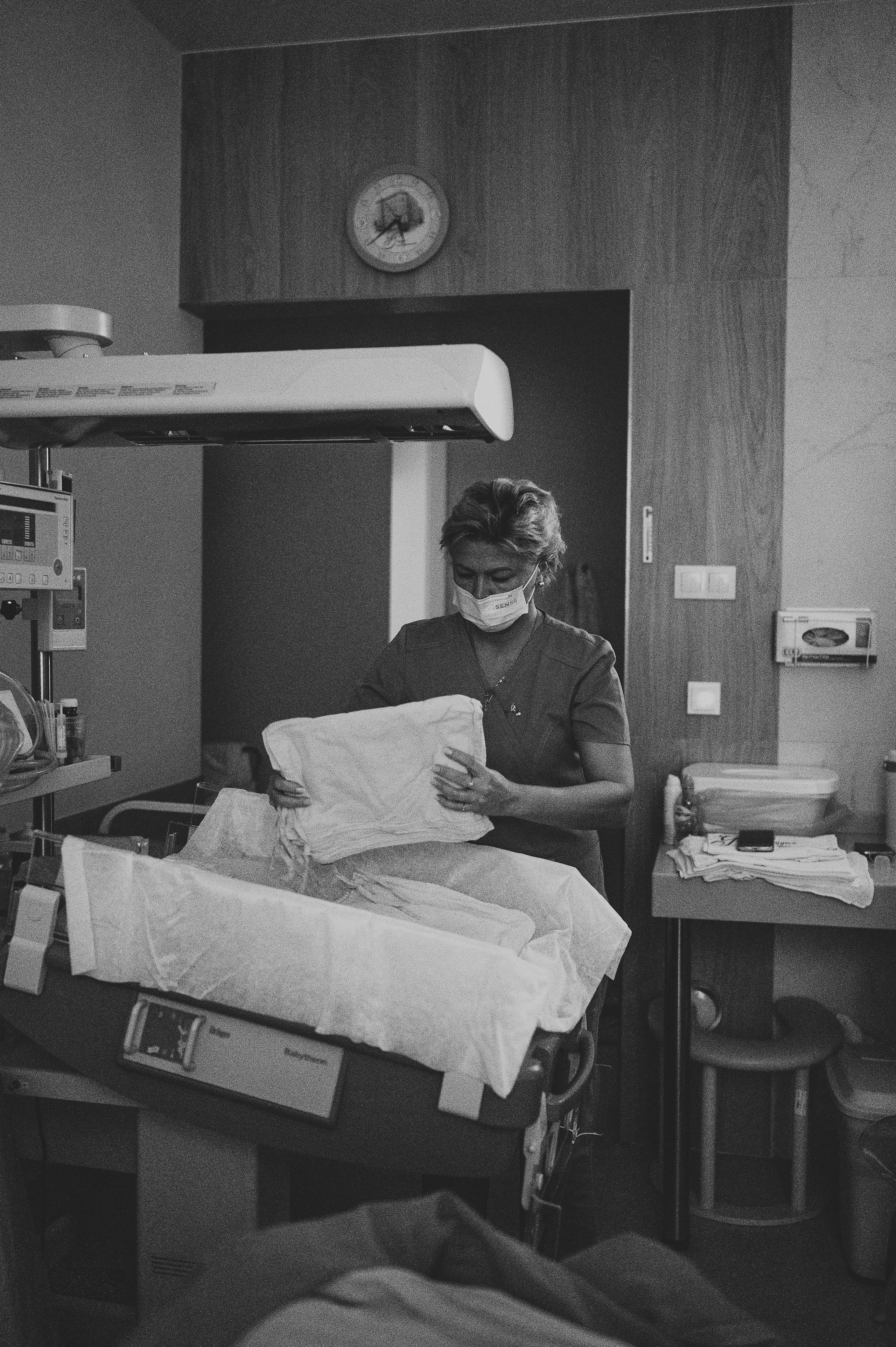 Съёмка родов, рождение ребёнка, мягкие роды. Фотограф и видеограф в Санкт-Петербурге Полина Янушко. Съёмка родов