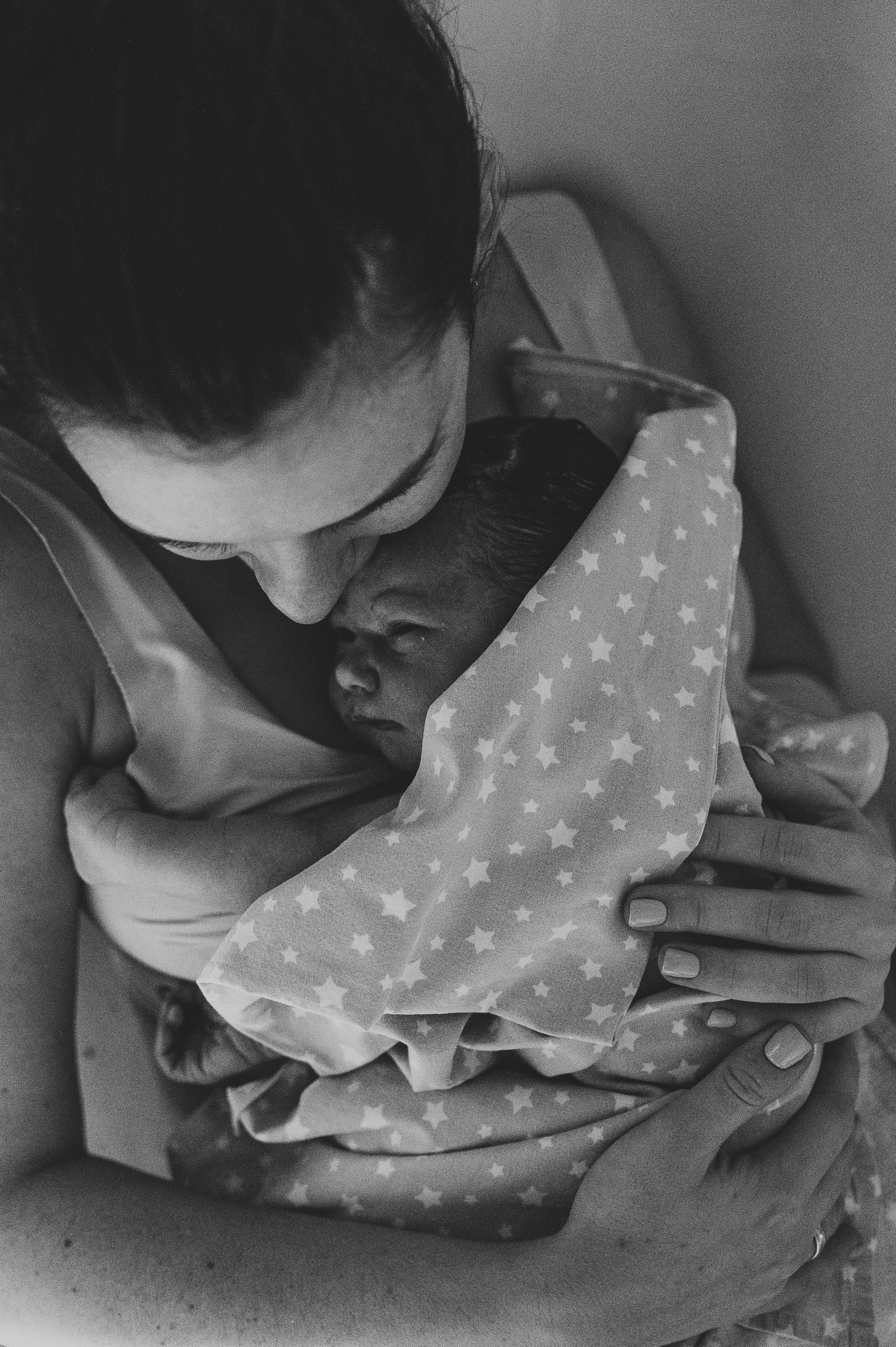 Съёмка родов, рождение ребёнка, мягкие роды. Фотограф и видеограф в Санкт-Петербурге Полина Янушко. Съёмка родов