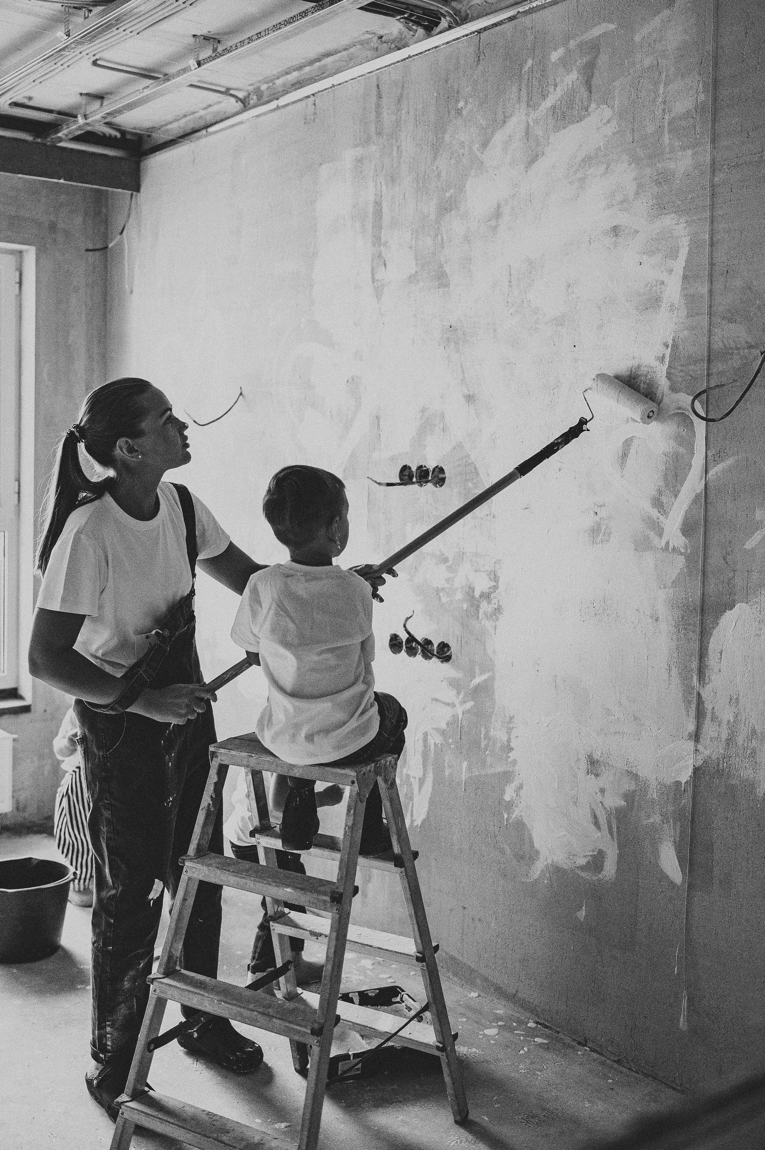 Идея для домашней съёмки, ремонт. Фотограф и видеограф в Санкт-Петербурге Полина Янушко. Съёмка родов