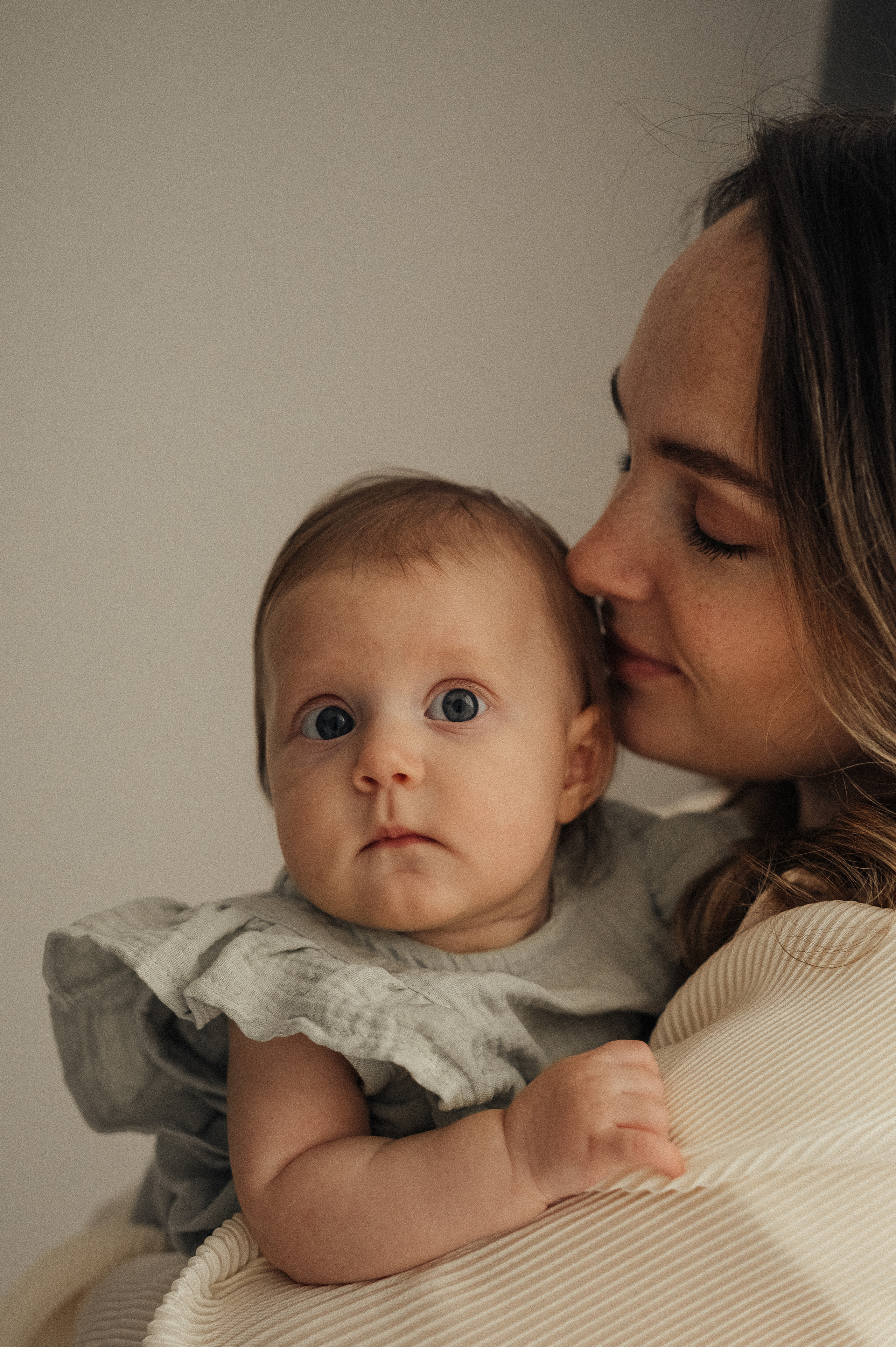 Домашняя фотосессия. Фотограф и видеограф в Санкт-Петербурге Полина Янушко. Съёмка родов