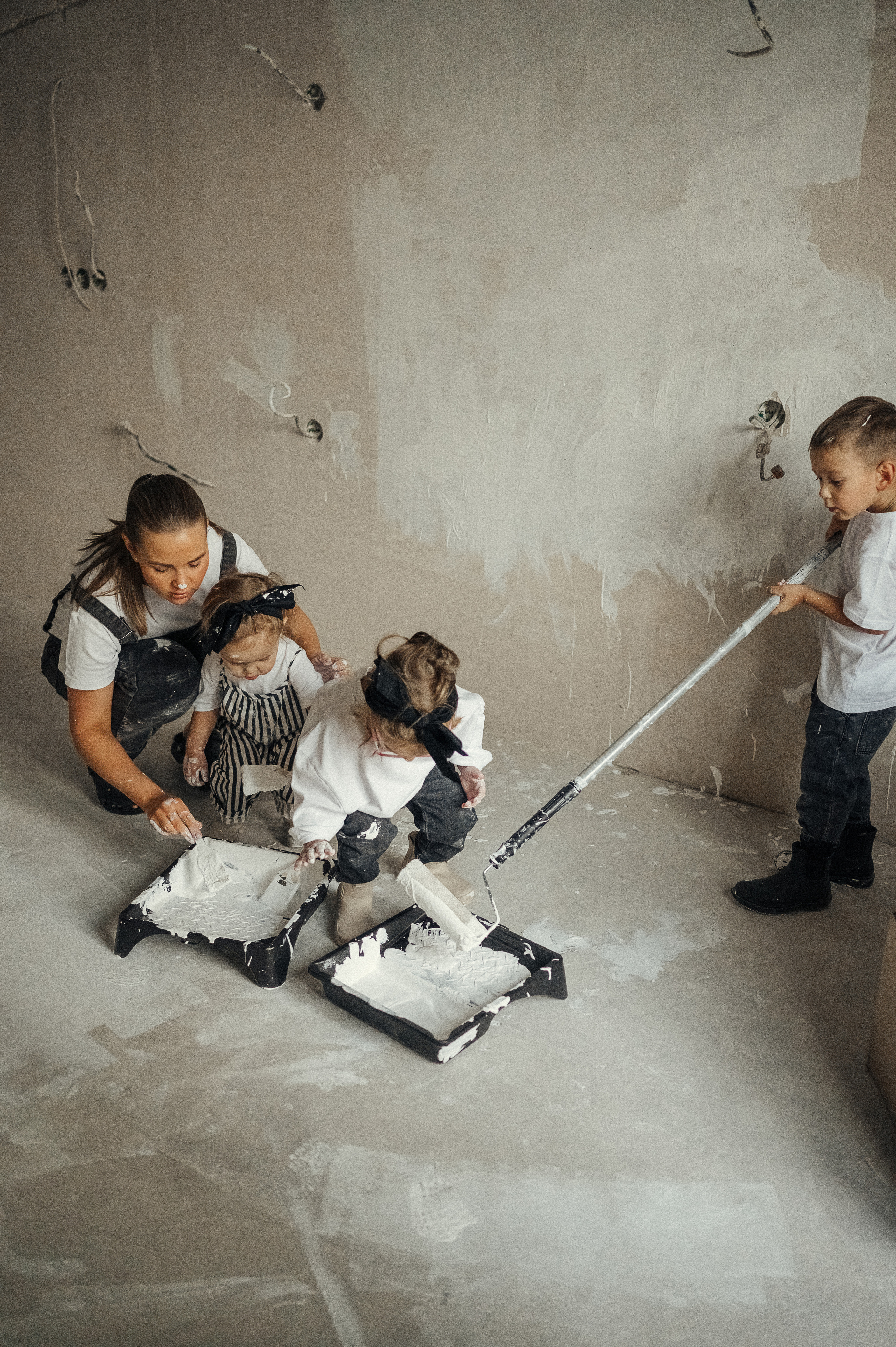 Идея для домашней съёмки, ремонт. Фотограф и видеограф в Санкт-Петербурге Полина Янушко. Съёмка родов