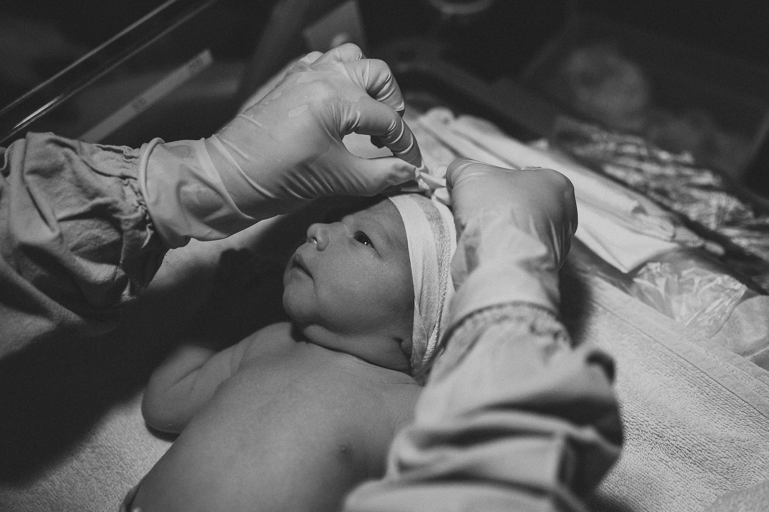 Съёмка родов, рождение ребёнка, мягкие роды. Фотограф и видеограф в Санкт-Петербурге Полина Янушко. Съёмка родов