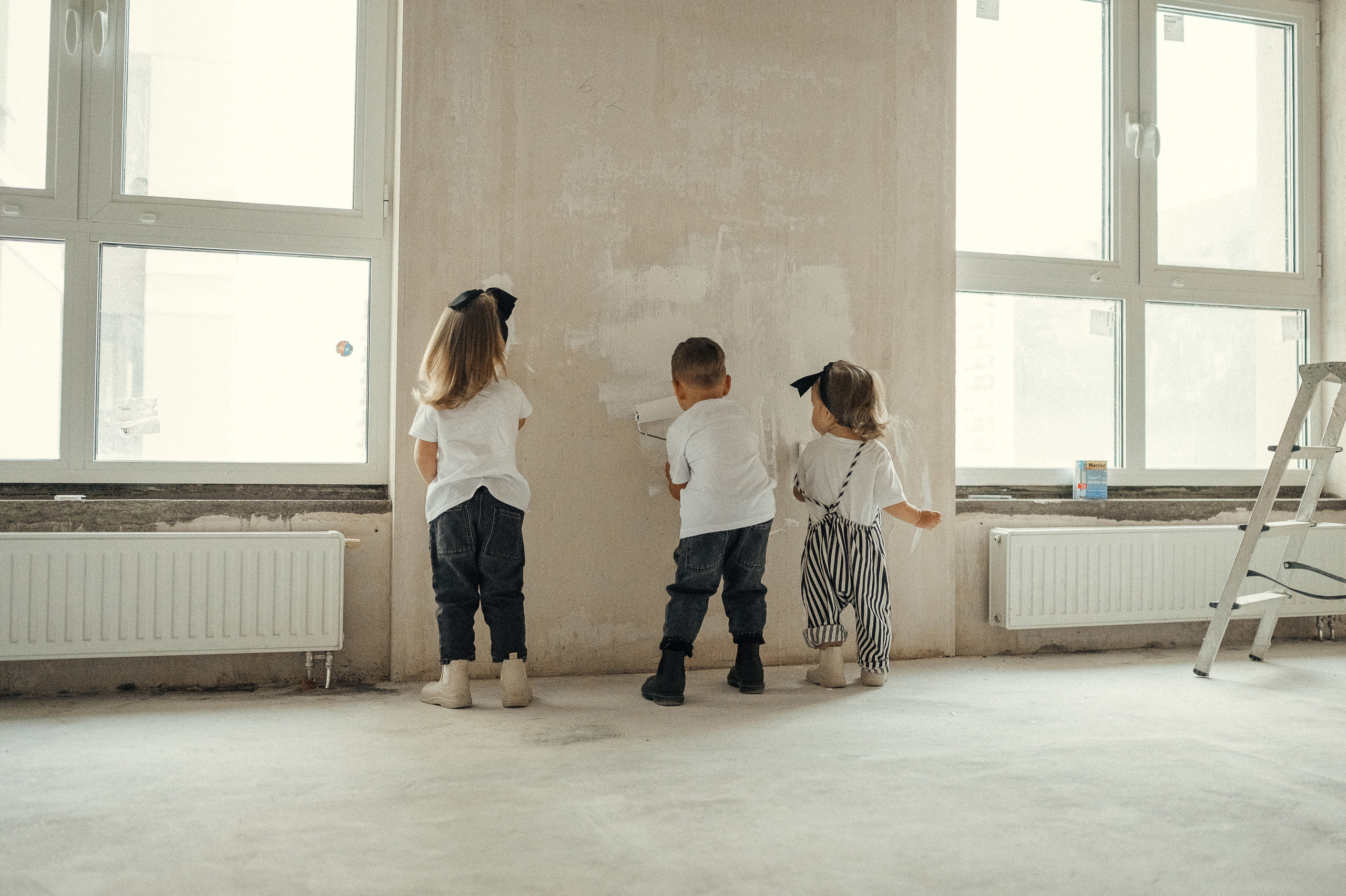 Идея для домашней съёмки, ремонт. Фотограф и видеограф в Санкт-Петербурге Полина Янушко. Съёмка родов