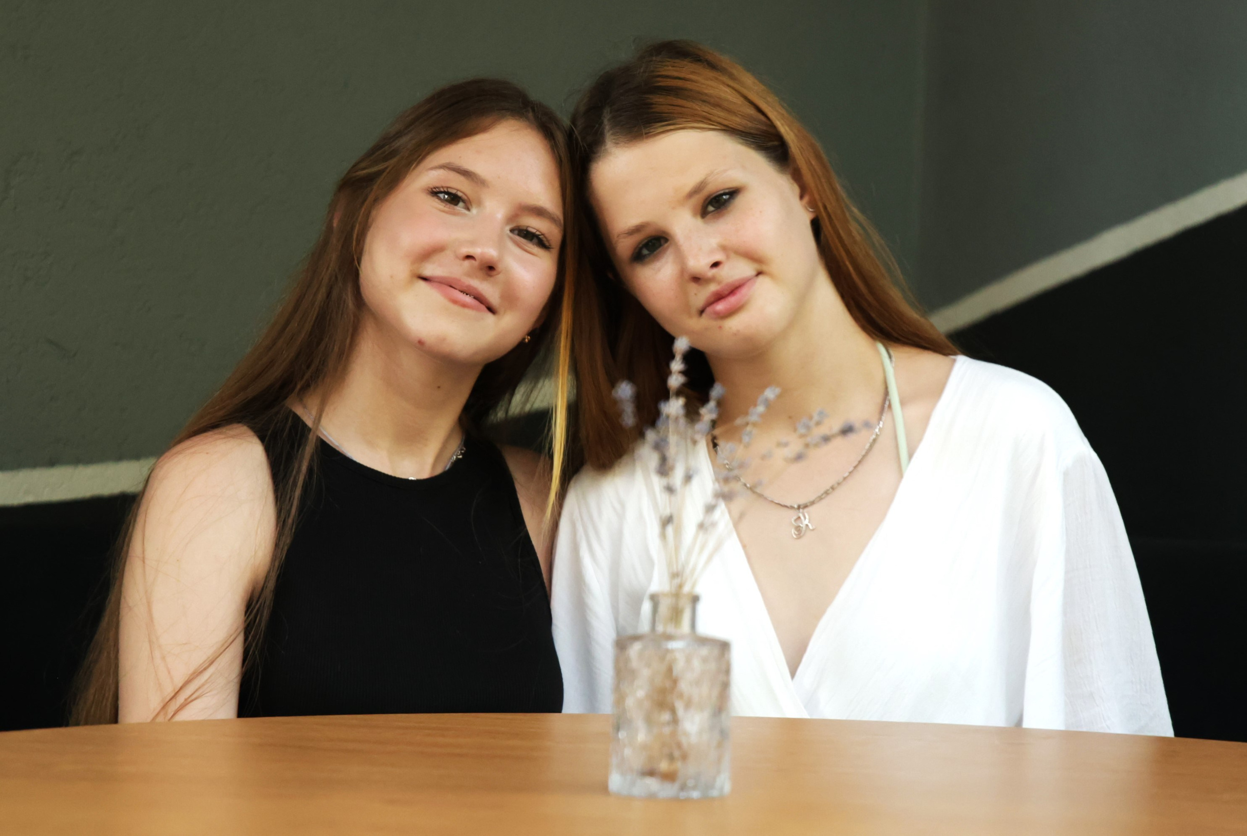 Городские истории К. + А. Фотограф в Геленджике Нина Небесная