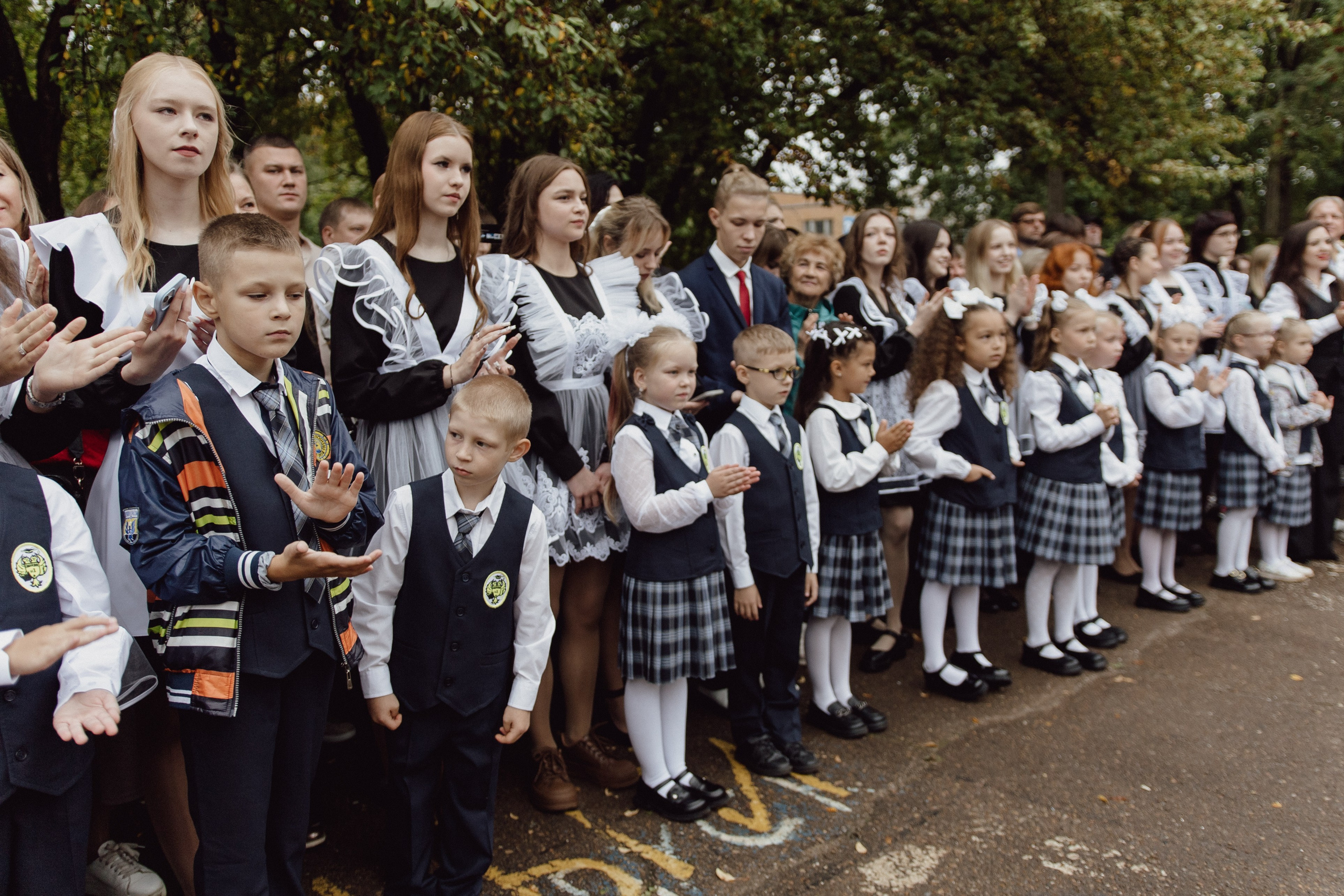 1 сентября 1 «Б» класса. Фотограф в Кирове и Кирово-Чепецке Валерия Шиляева