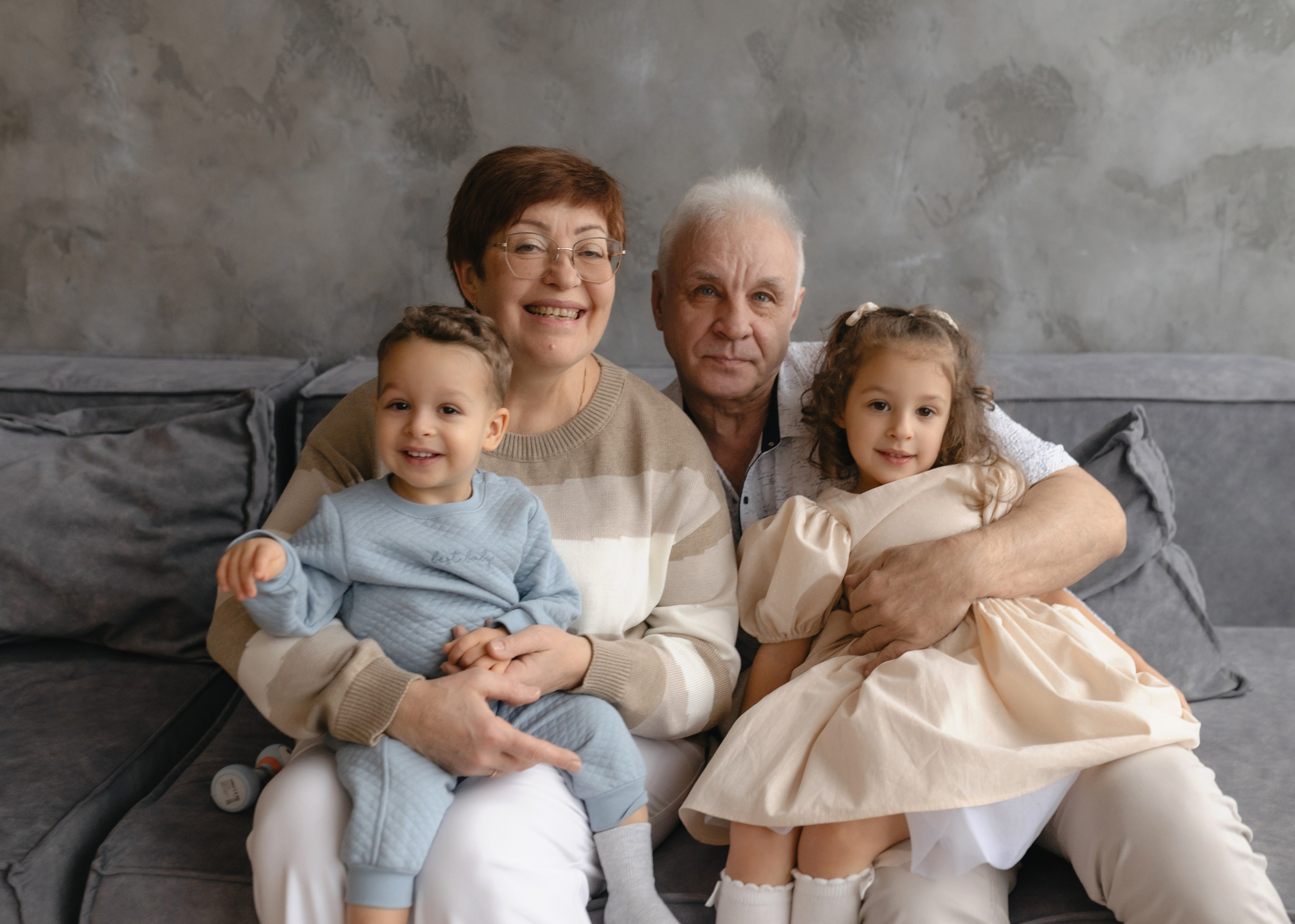 Семейная новогодняя съемка в студии. Семейный и портретный фотограф Нижний Новгород