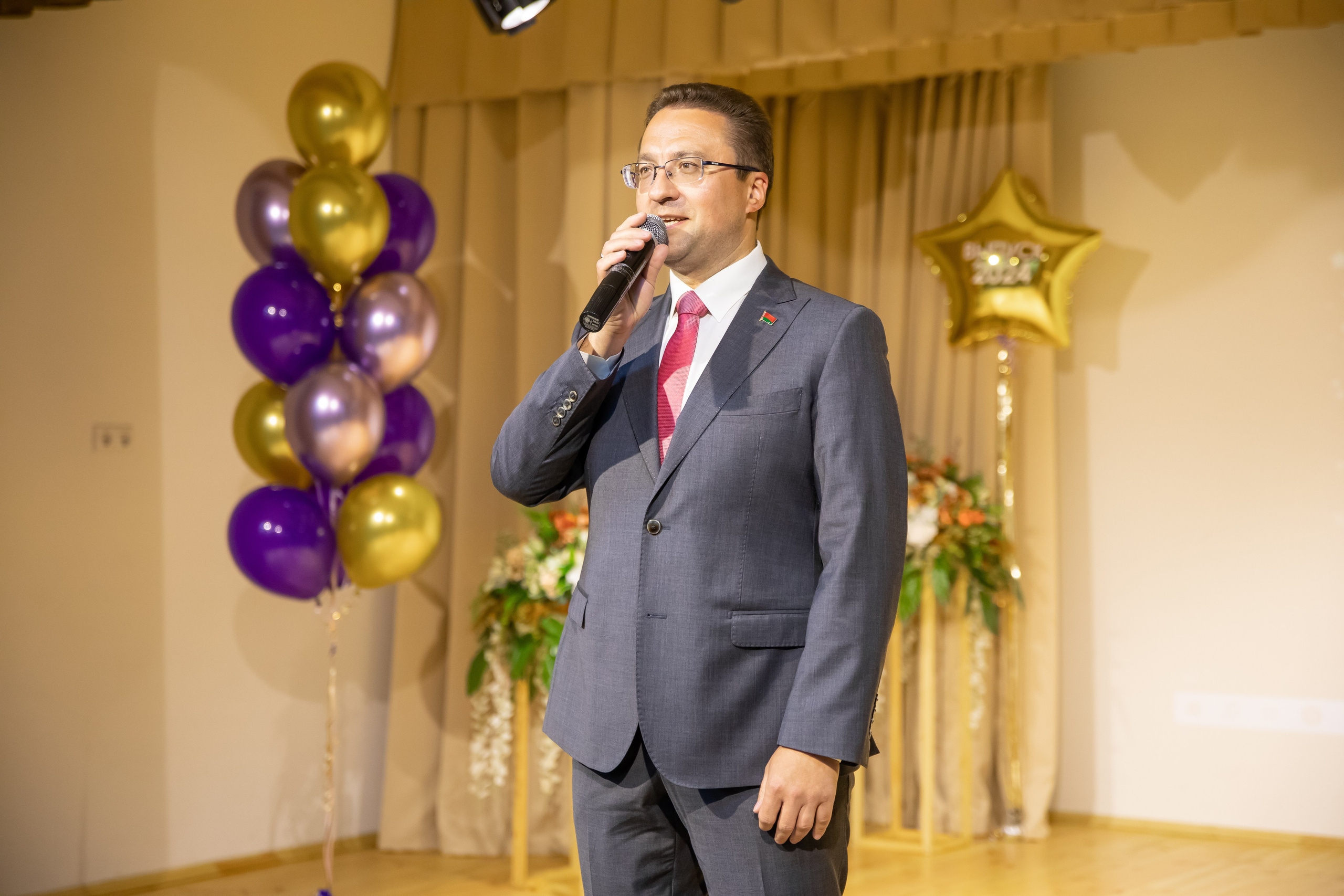 Выпускной 2024. Репортажный фотограф Минск ❘ Костецкий Илья ❘ Беларусь