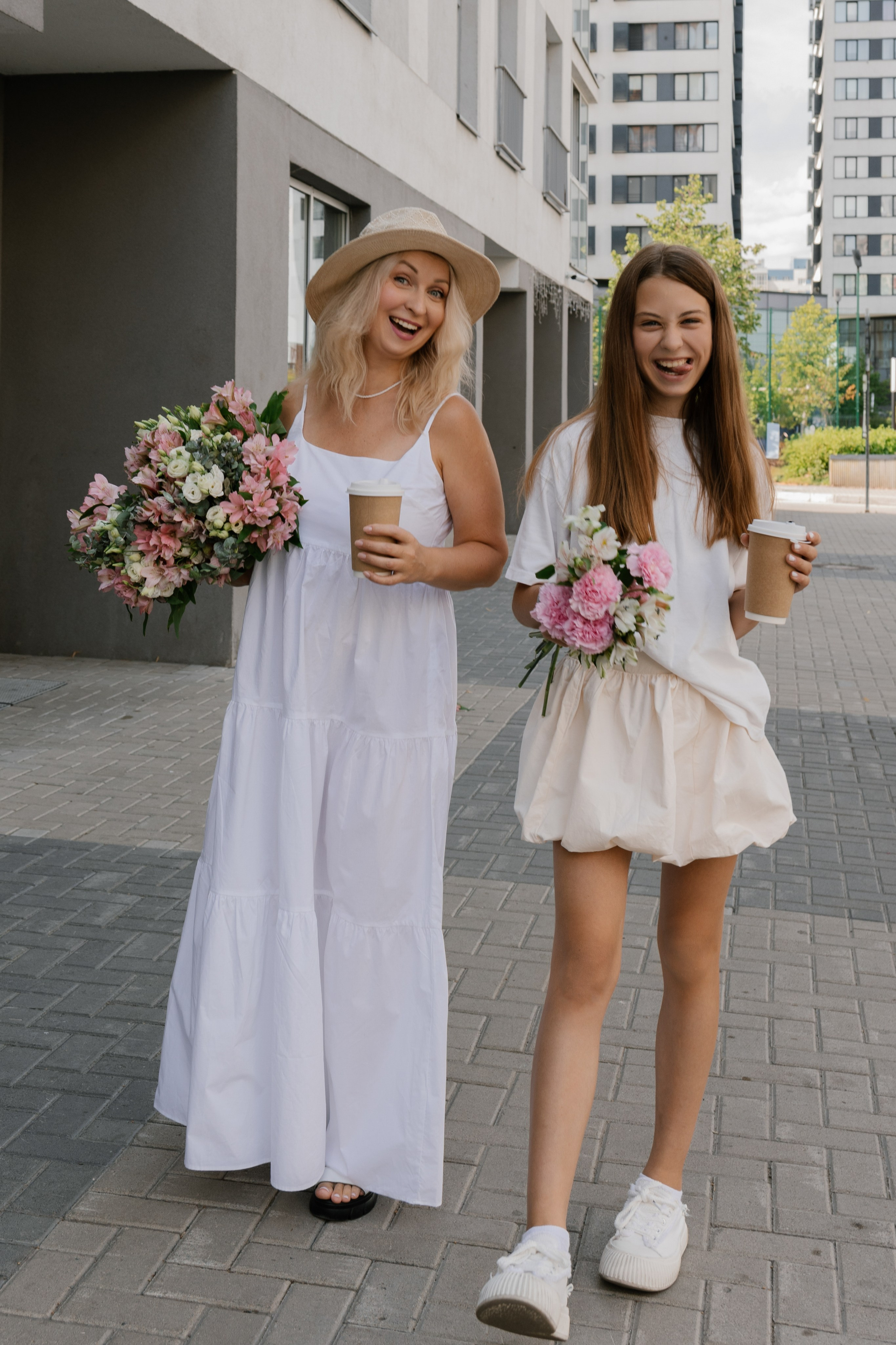 Ты и город. Вита Овчинникова. Фотограф в Новосибирске. Снимаю женские портреты, контент для блогеров и брендов