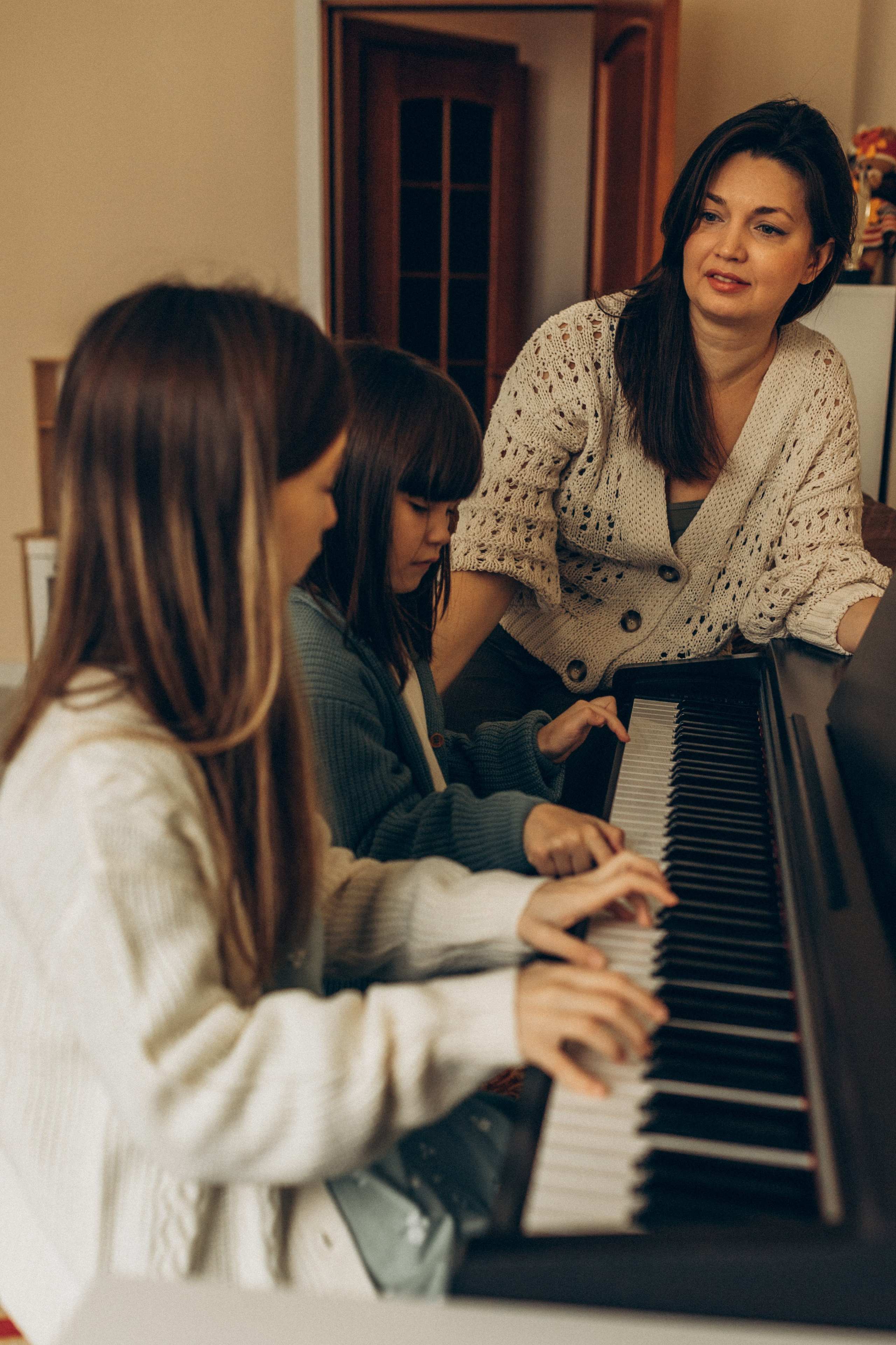 Наталья с Алиной и Ярославой. Семейный фотограф lifestyle в Новосибирске Елена Шпилевая