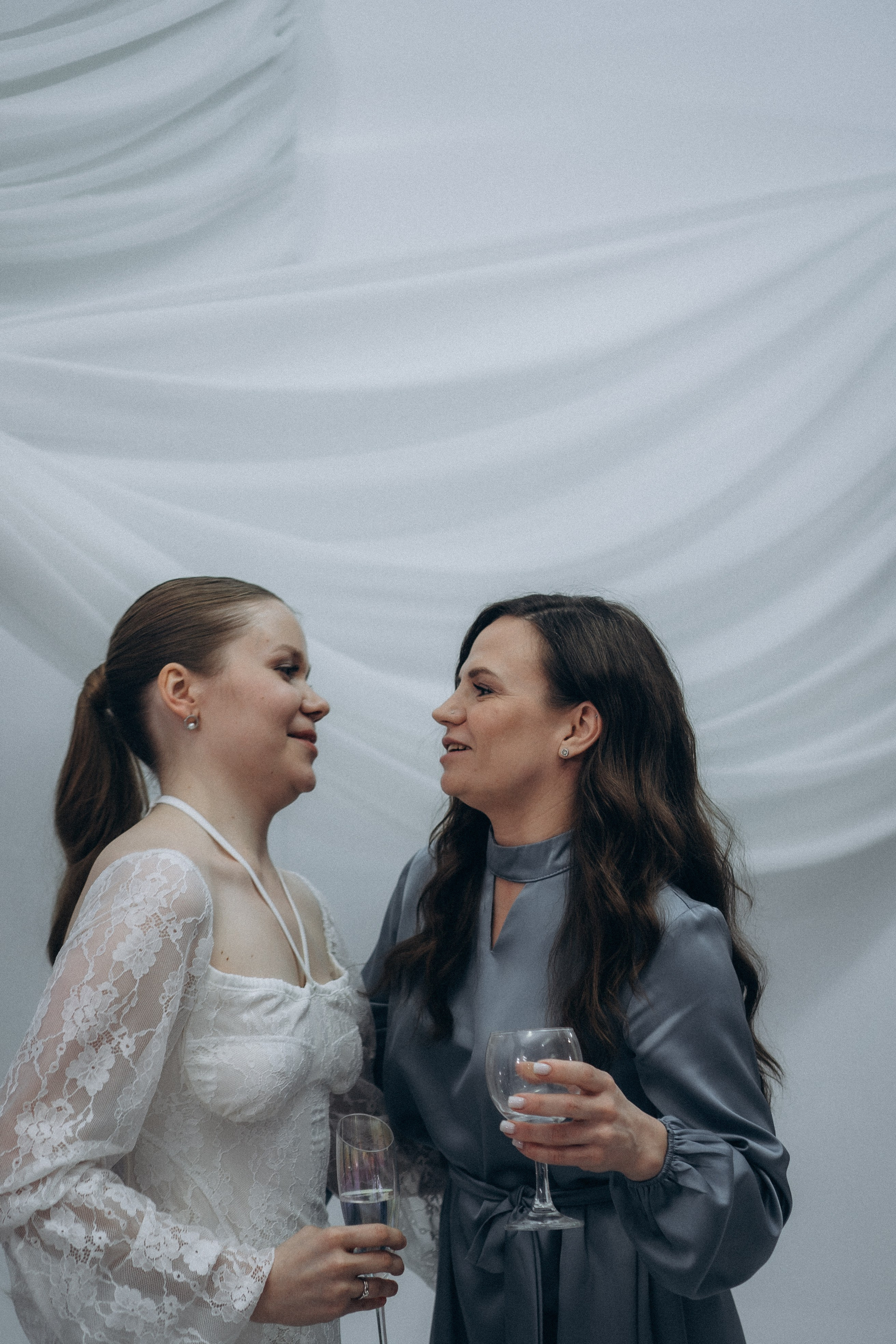 СВАДЕБНАЯ СЬЕМКА СБОРОВ В ОТЕЛЕ И ВЫЕЗД НА ЦЕРЕМОНИЮ (СНЯТО В СИБИРЕ В НИЖНЕВАРТОВСКЕ). Профессиональный фотограф, Санкт-Петербург — Виктория Богомолова