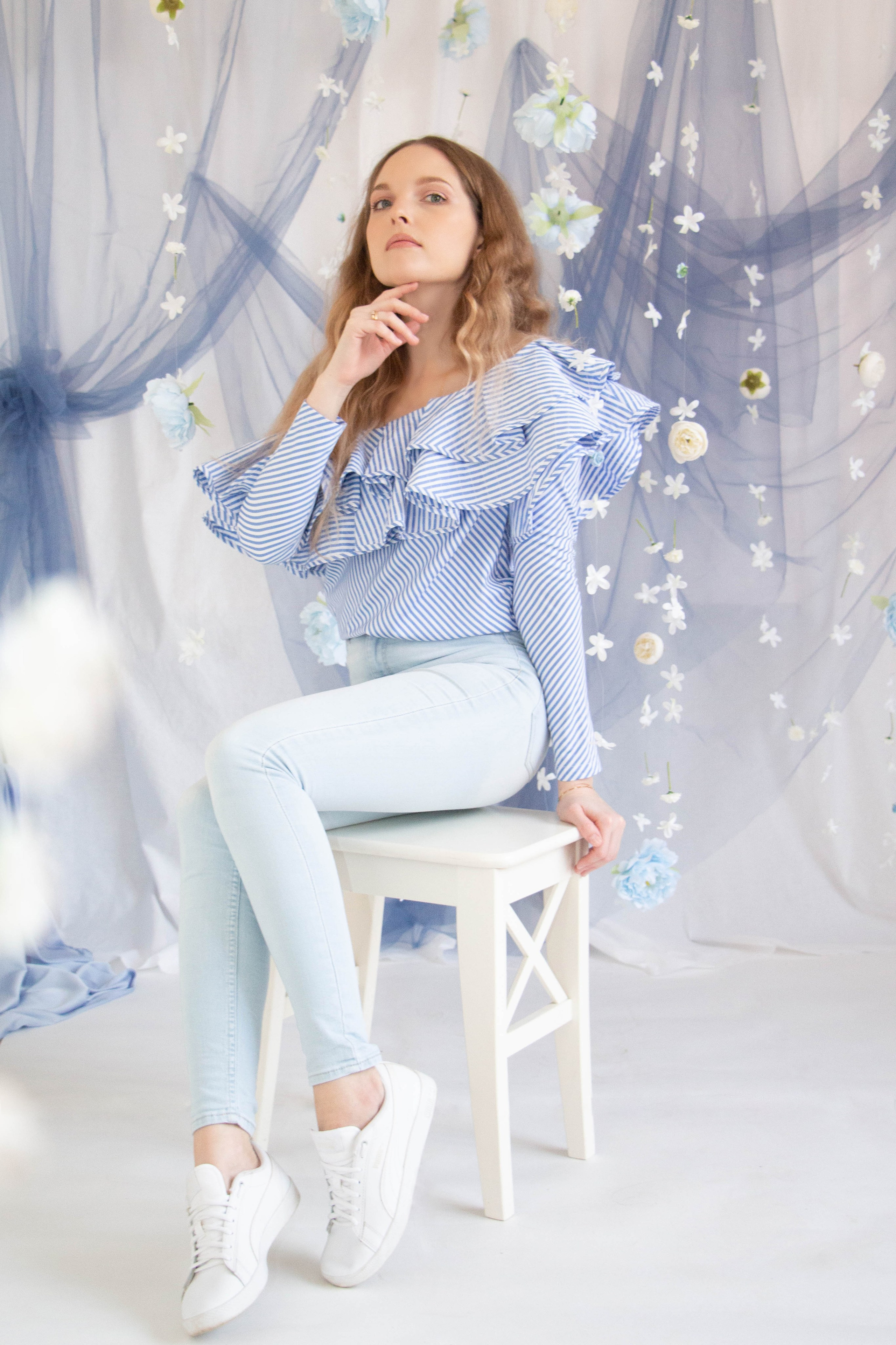 Елена легко и непринужденно. Нечехова Виктория