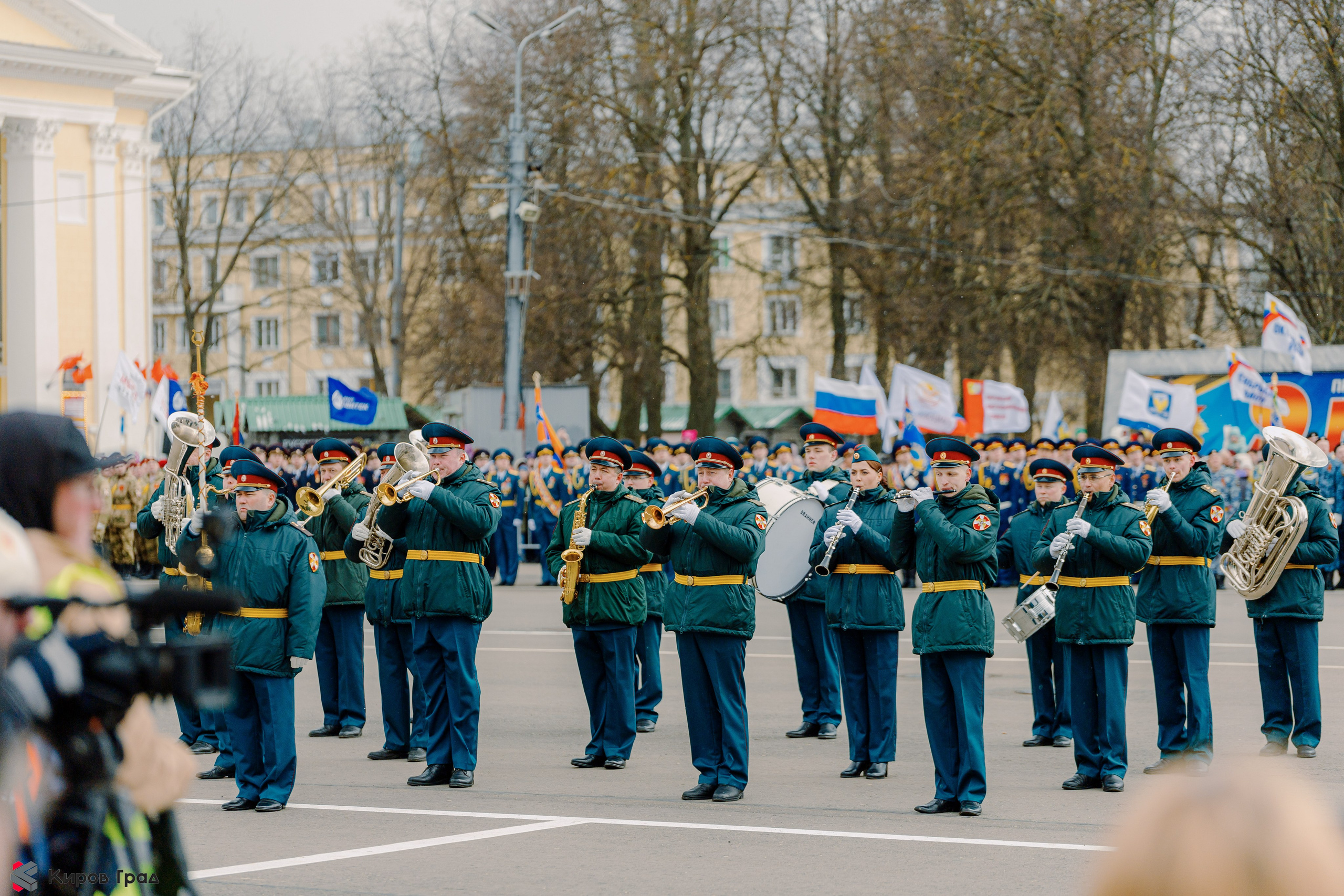 Парад победы 9 мая. Свадебный и репортажный фотограф Киров | Вадим Карпук