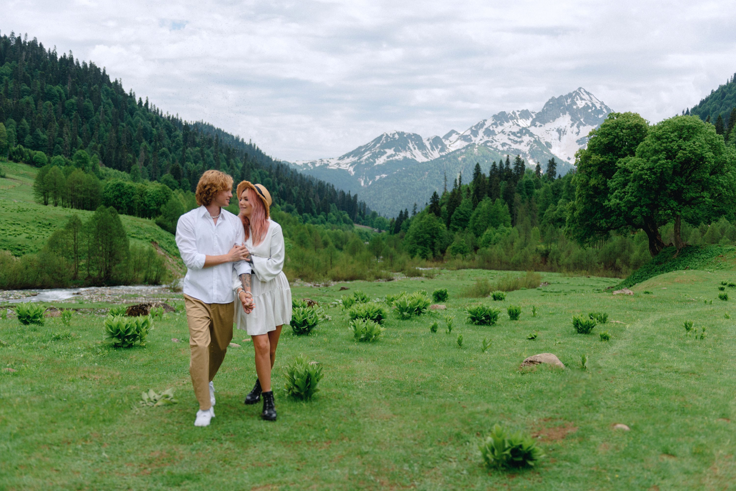 Alpine meadows phototour|The Italian Dolomites Love Story photoshoot. Fedor Lemeshko — Destination Wedding and Family Lifestyle photographer